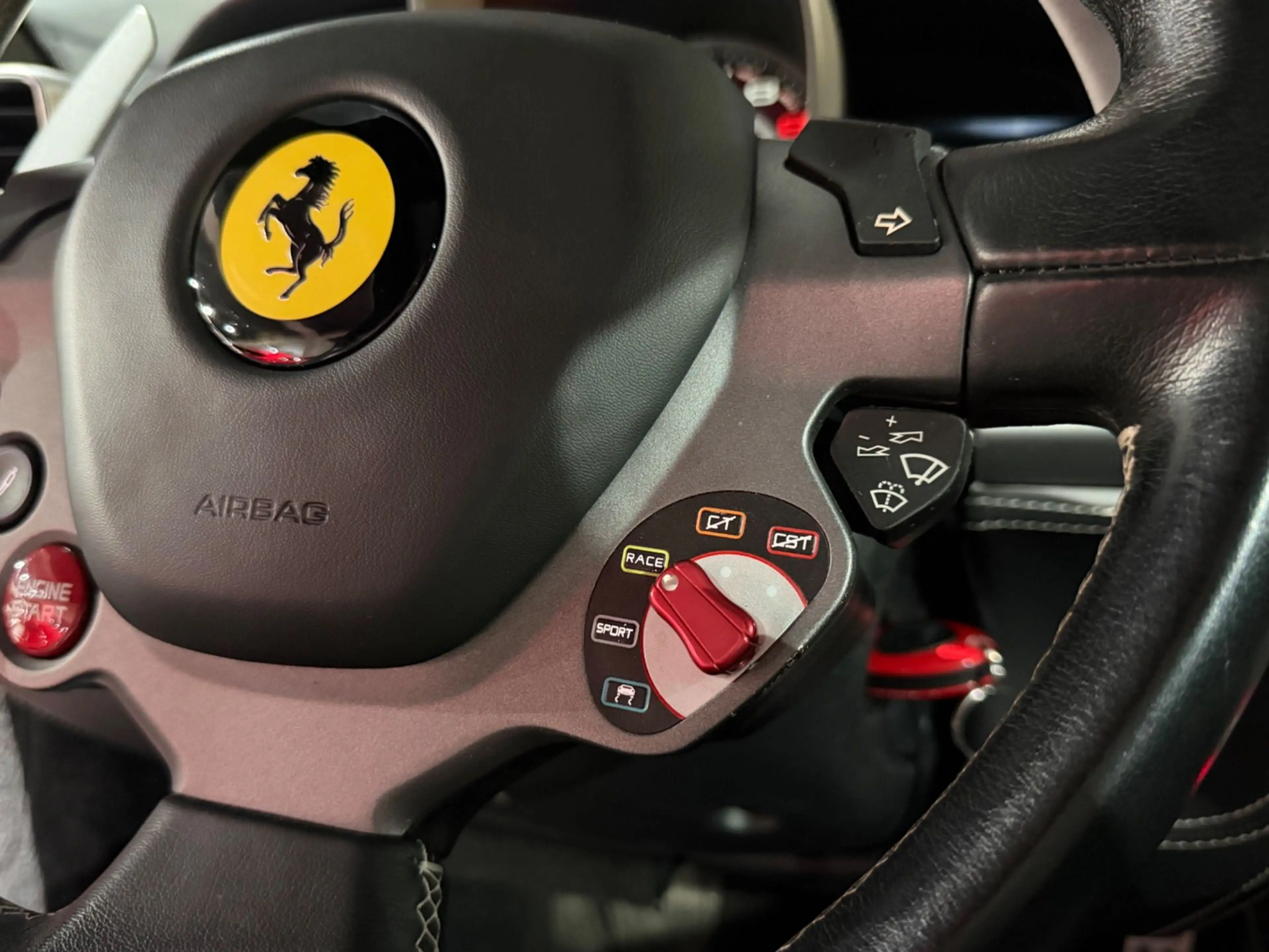 Ferrari 458 Italia / APPROVED / LÜCKENLOS FERRARI HISTORY / — photo 36