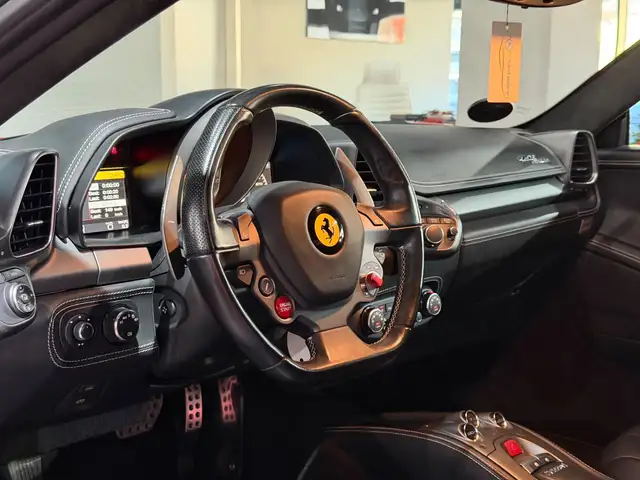 Ferrari 458 Italia / APPROVED / LÜCKENLOS FERRARI HISTORY / Ansicht 27