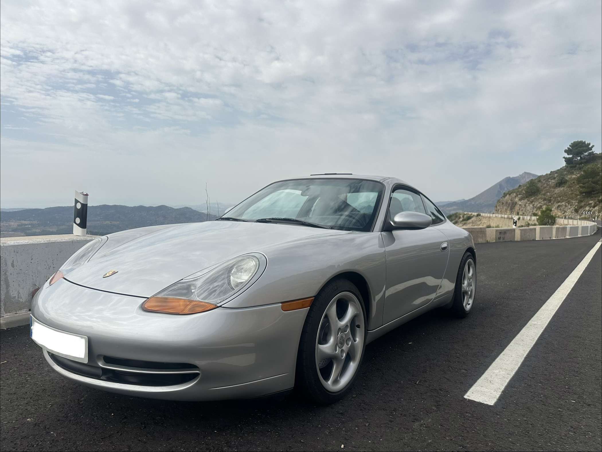 Porsche 911 Carrera Coupé - foto 1