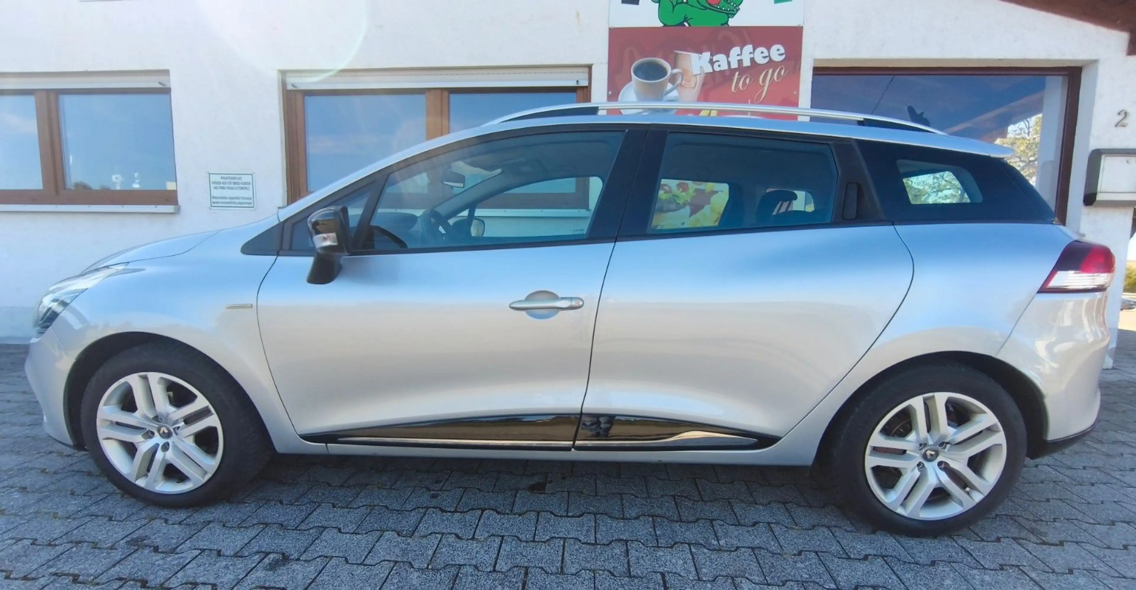 Renault Clio IV Grandtour Limited, PDC, KLIMA, TÜV NEU — photo 5
