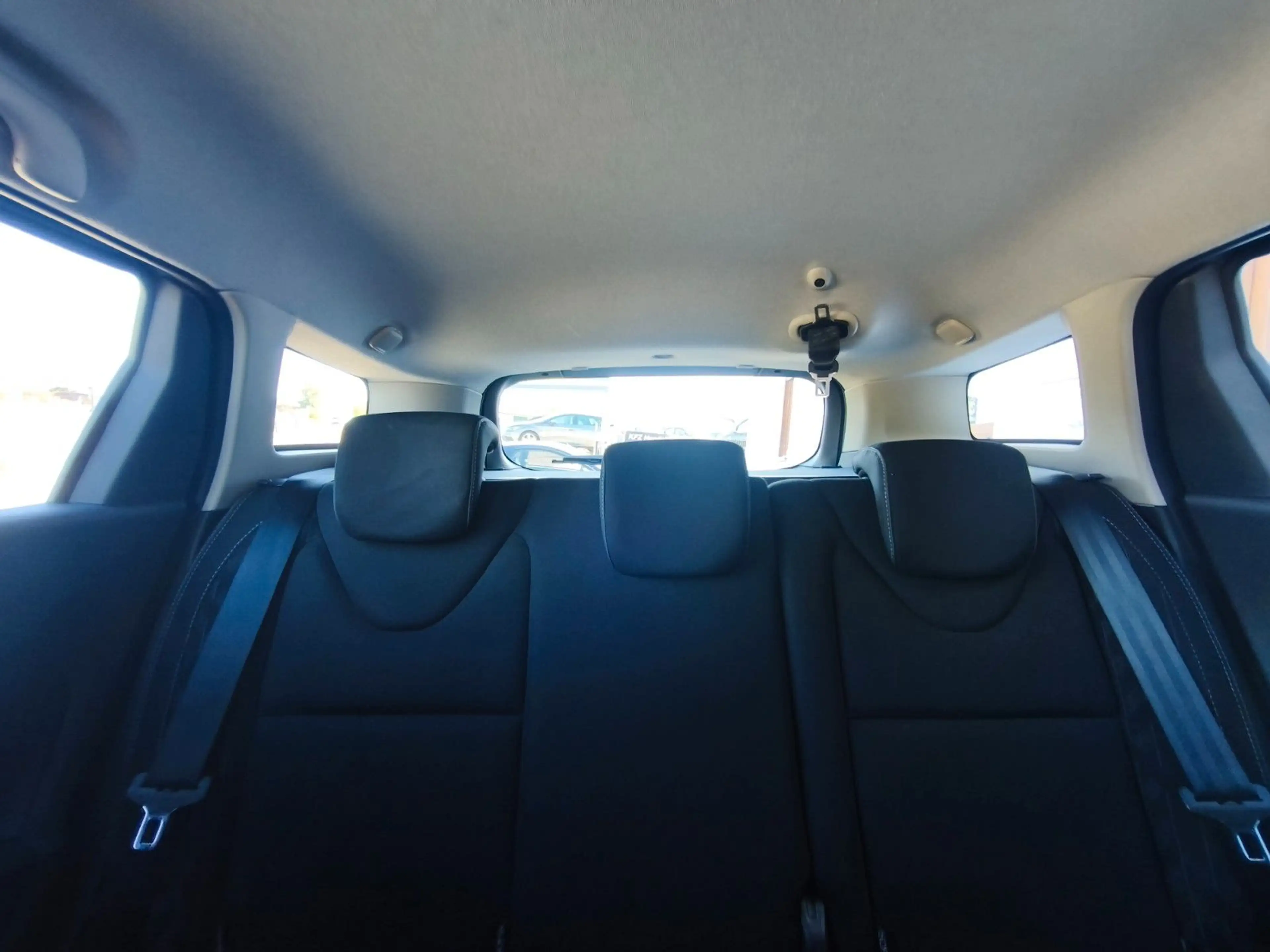 Renault Clio IV Grandtour Limited, PDC, KLIMA, TÜV NEU — photo 38