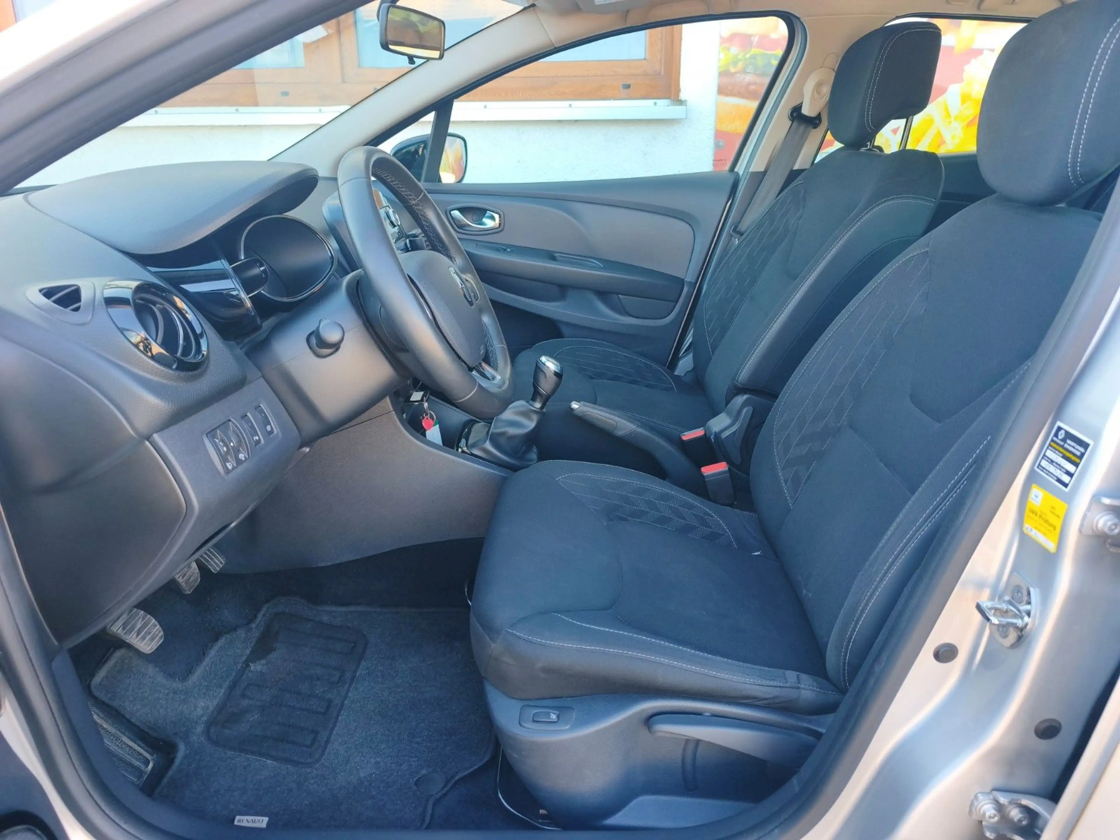 Renault Clio IV Grandtour Limited, PDC, KLIMA, TÜV NEU — photo 13