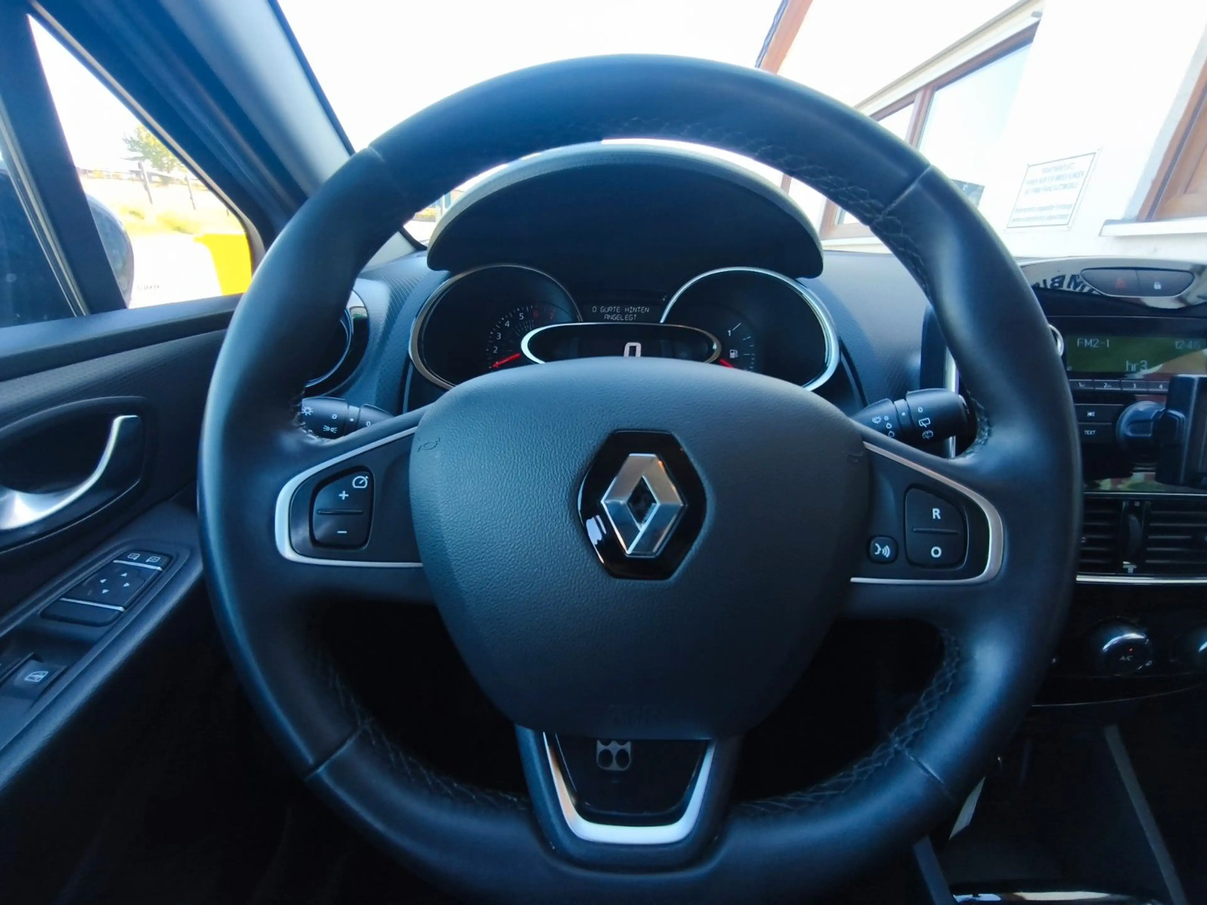 Renault Clio IV Grandtour Limited, PDC, KLIMA, TÜV NEU — photo 15