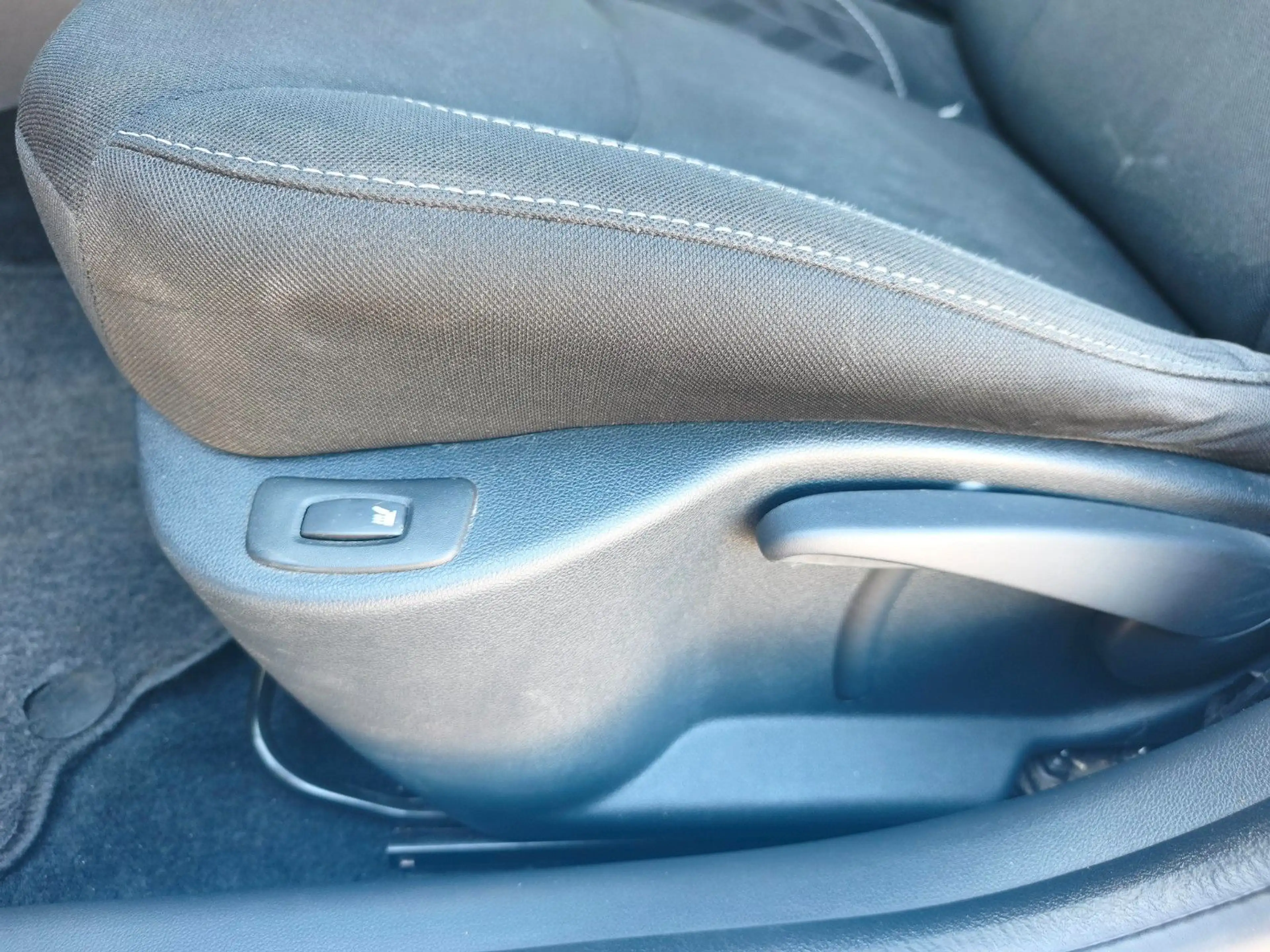 Renault Clio IV Grandtour Limited, PDC, KLIMA, TÜV NEU — photo 14