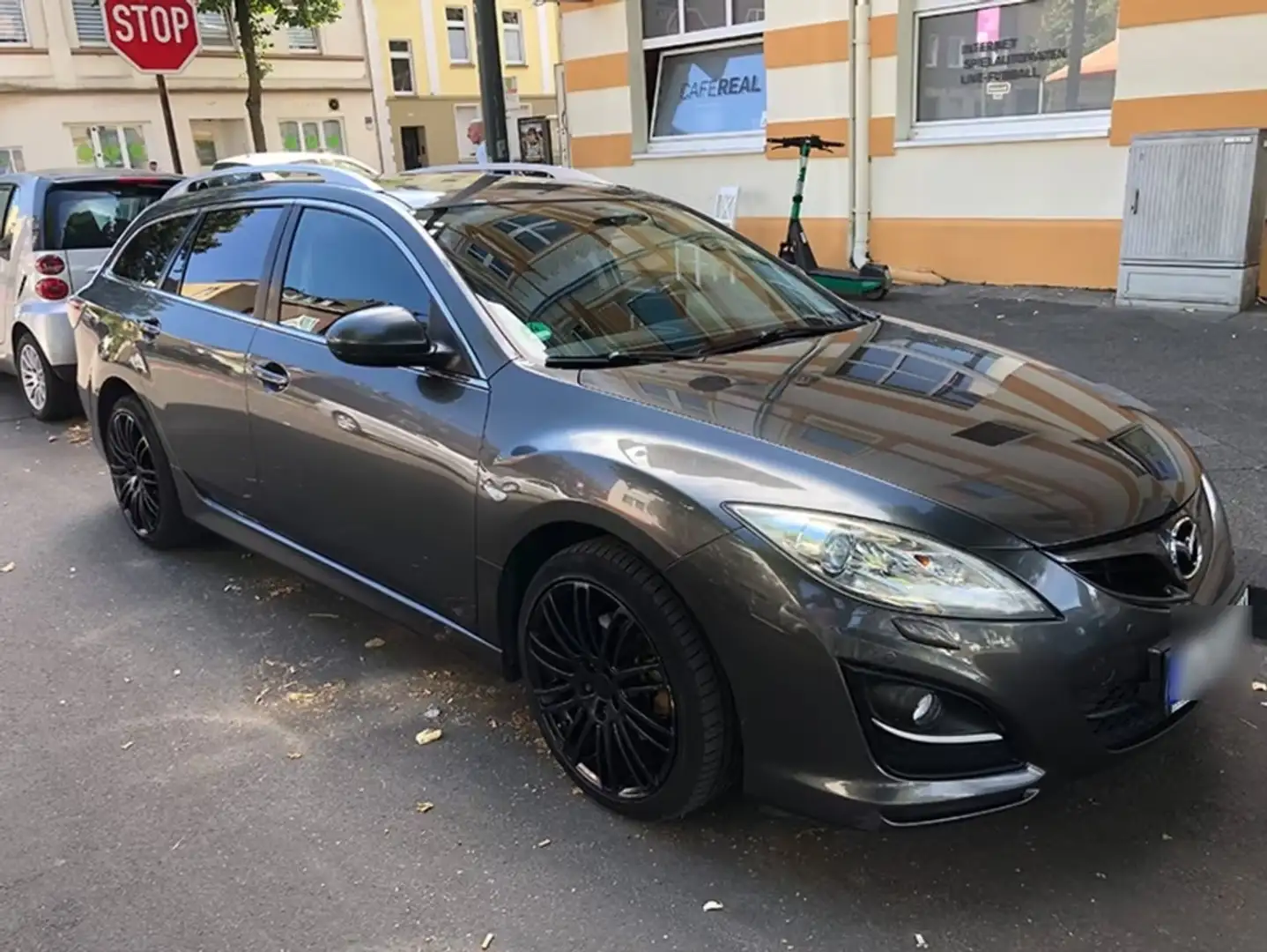 Mazda 6 6 Sport Kombi 2.2 CD DPF Sports-Line Schwarz - 1
