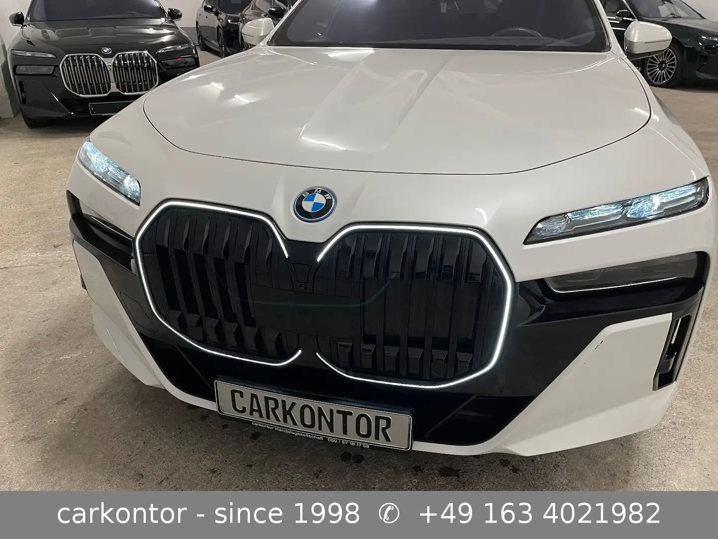 BMW i7 xDr. 60 *M SPORT PRO*LOUNGE SEAT*FOND ENT*SKY Blanc - 2