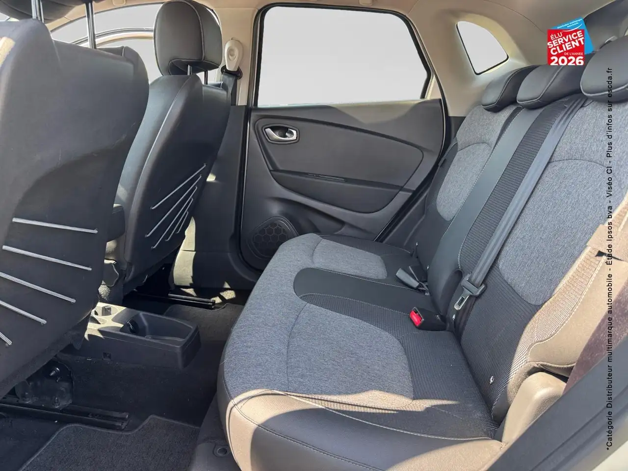 Renault Captur — photo 11