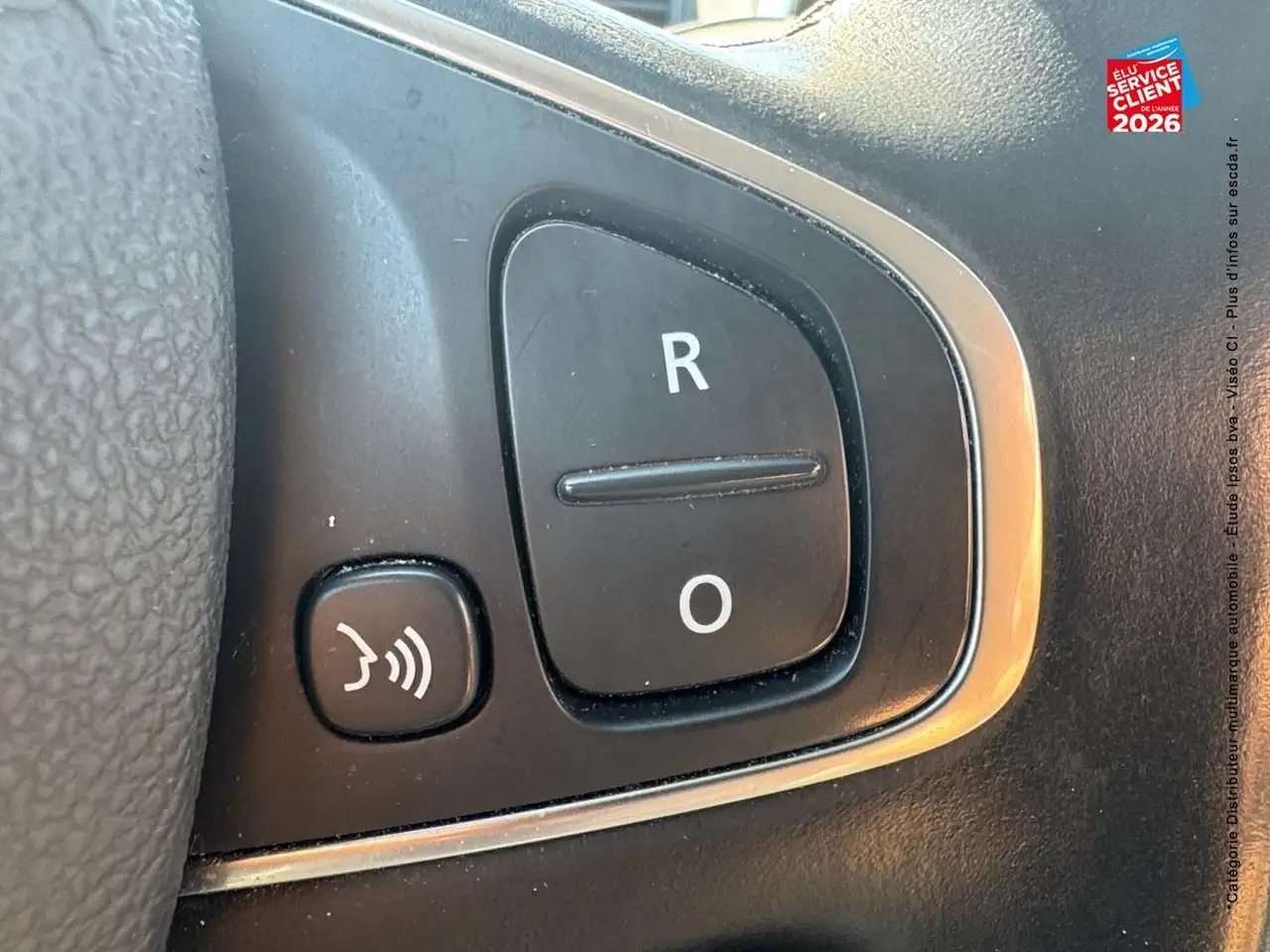 Renault Captur — photo 12