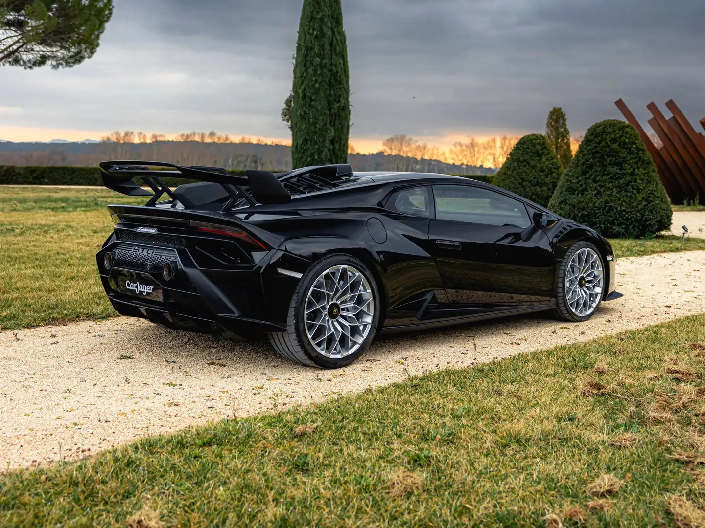 Lamborghini Huracán STO Noir - 2