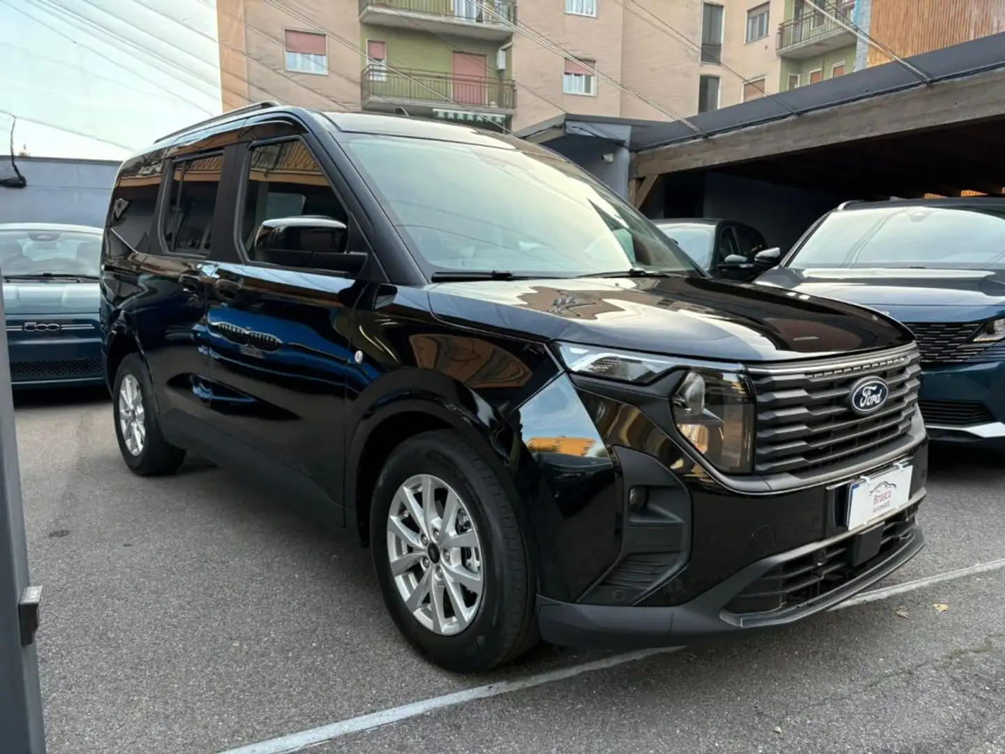 Ford Tourneo Courier 1.0 EcoBoost Powershift Titanium Noir - 2