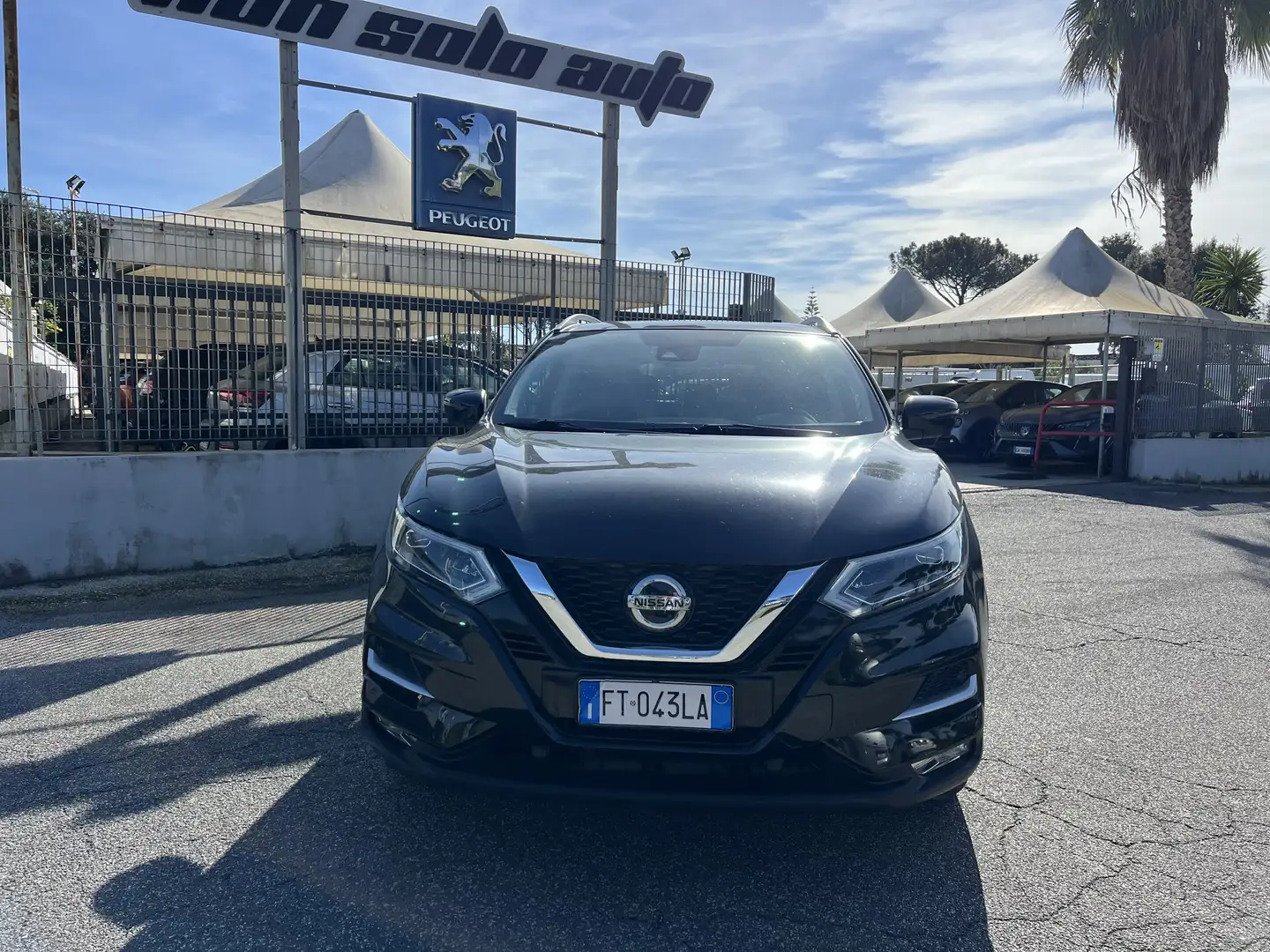 Nissan Qashqai II  1.3 dig-t Tekna+ 140cv Zwart - 2