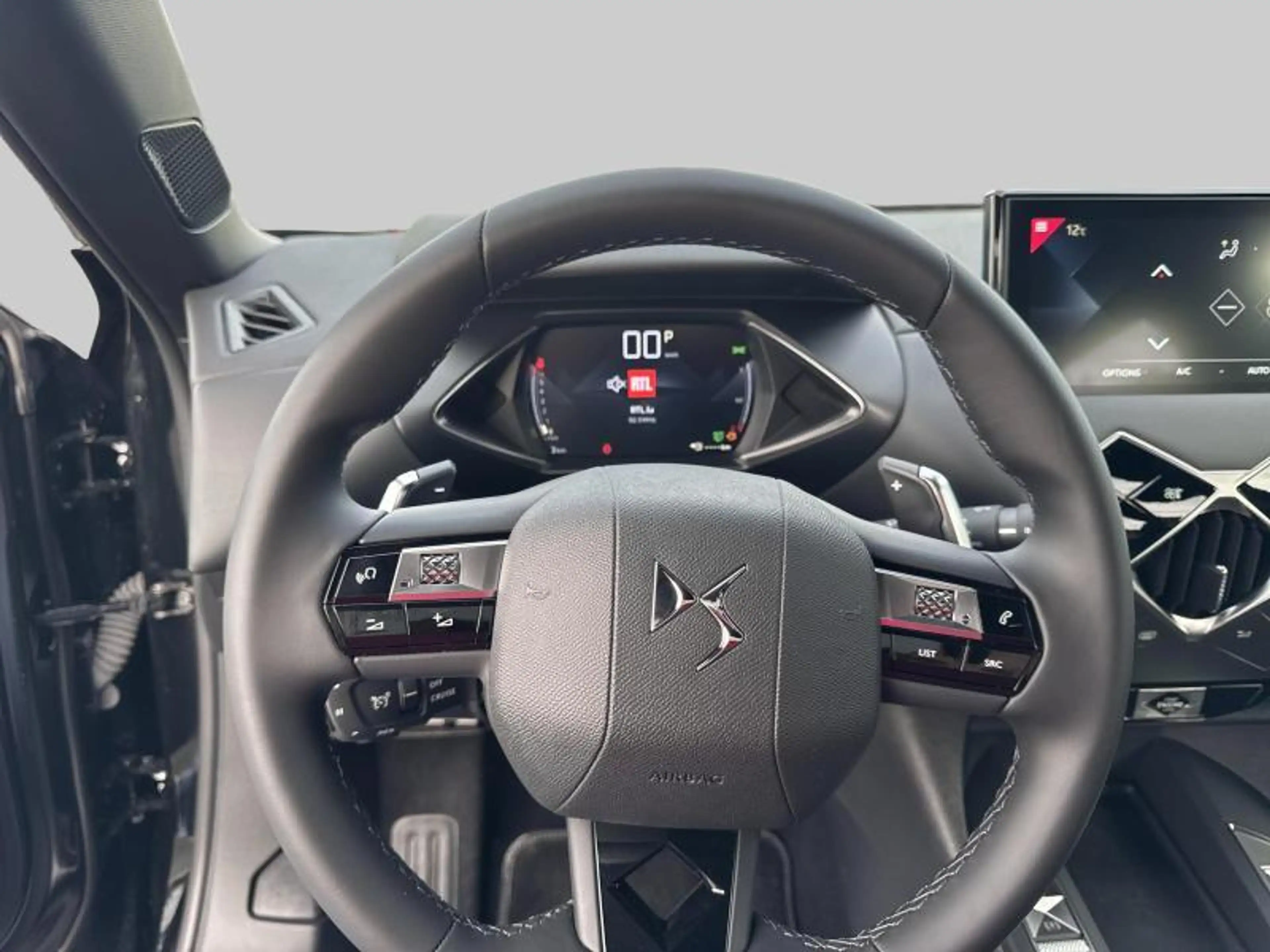 DS Automobiles DS 3 Crossback Faubourg EAT8 — photo 14