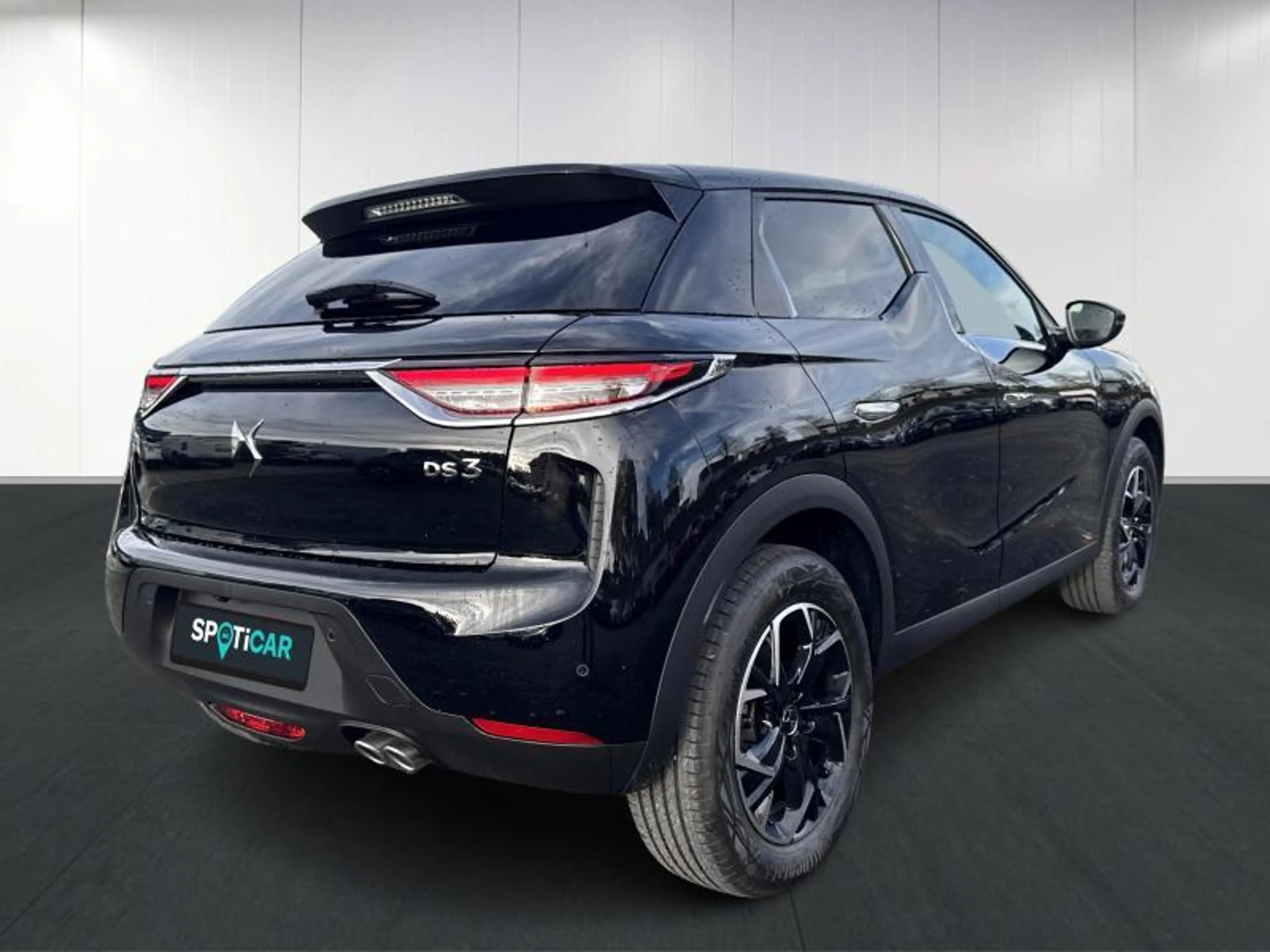 DS Automobiles DS 3 Crossback Faubourg EAT8 — photo 4