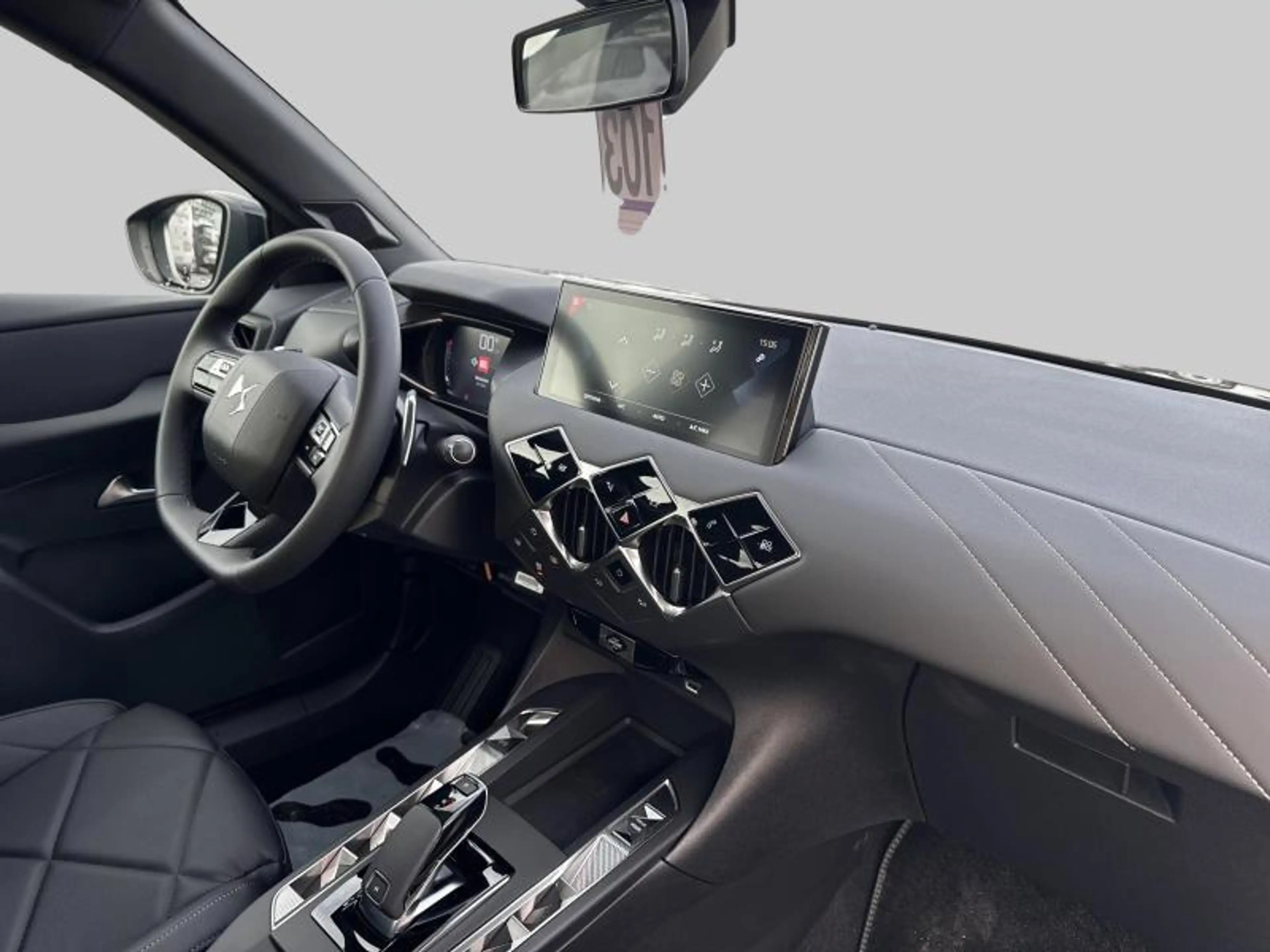 DS Automobiles DS 3 Crossback Faubourg EAT8 — photo 9