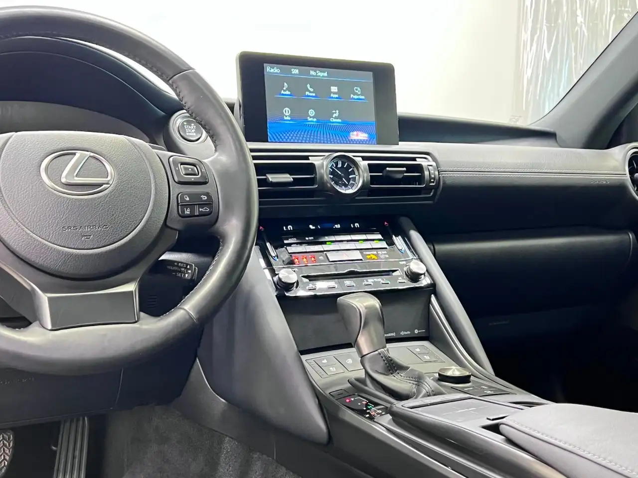 Lexus IS photo Lexus IS