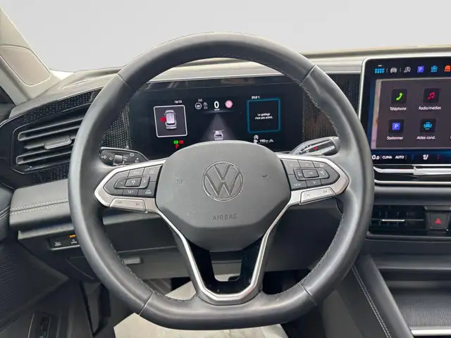 Volkswagen Tiguan view 14