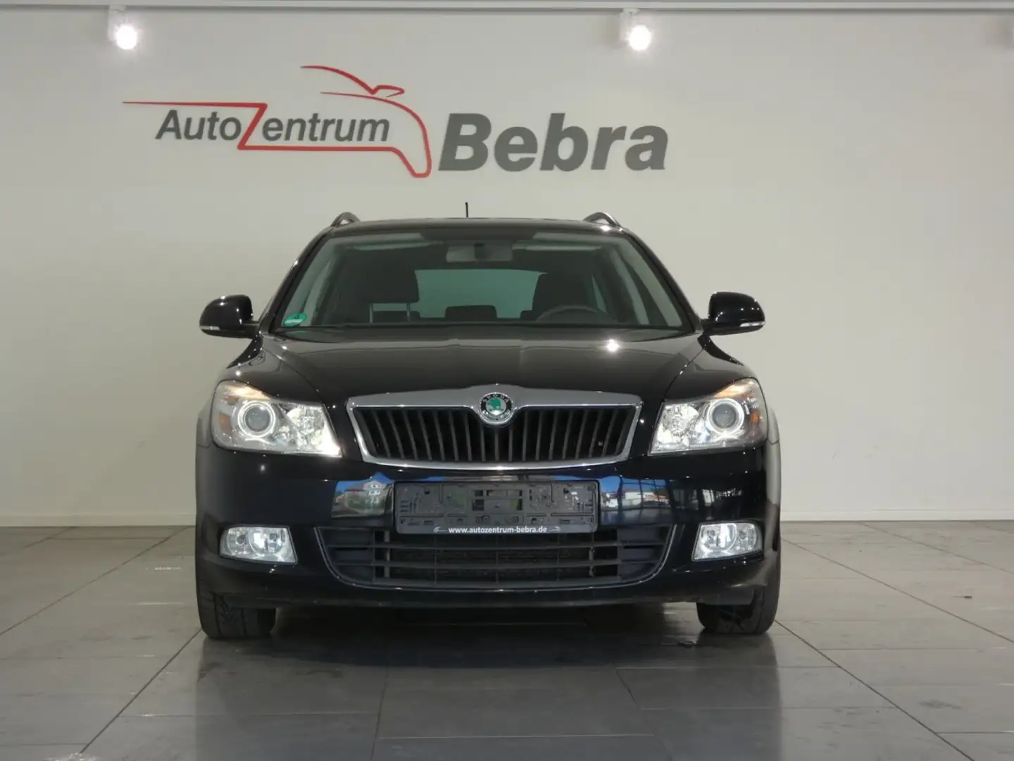 Skoda Octavia Combi 1.8 TSI Ambition SHZ/PDC/Tempomat Schwarz - 2