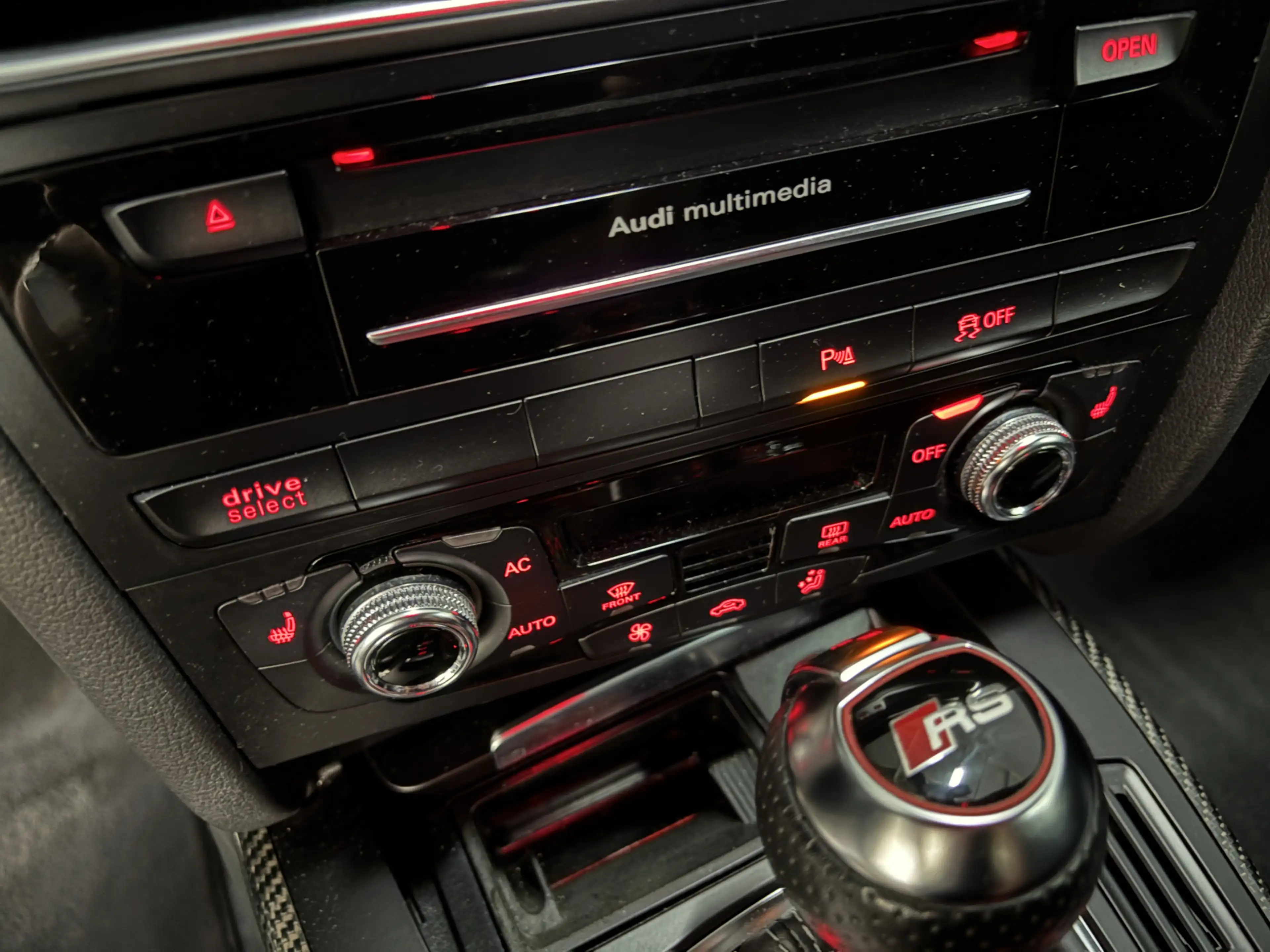 Audi RS5 4.2 FSI quattro — photo 16