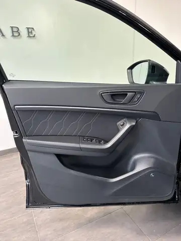 Cupra Ateca view 8