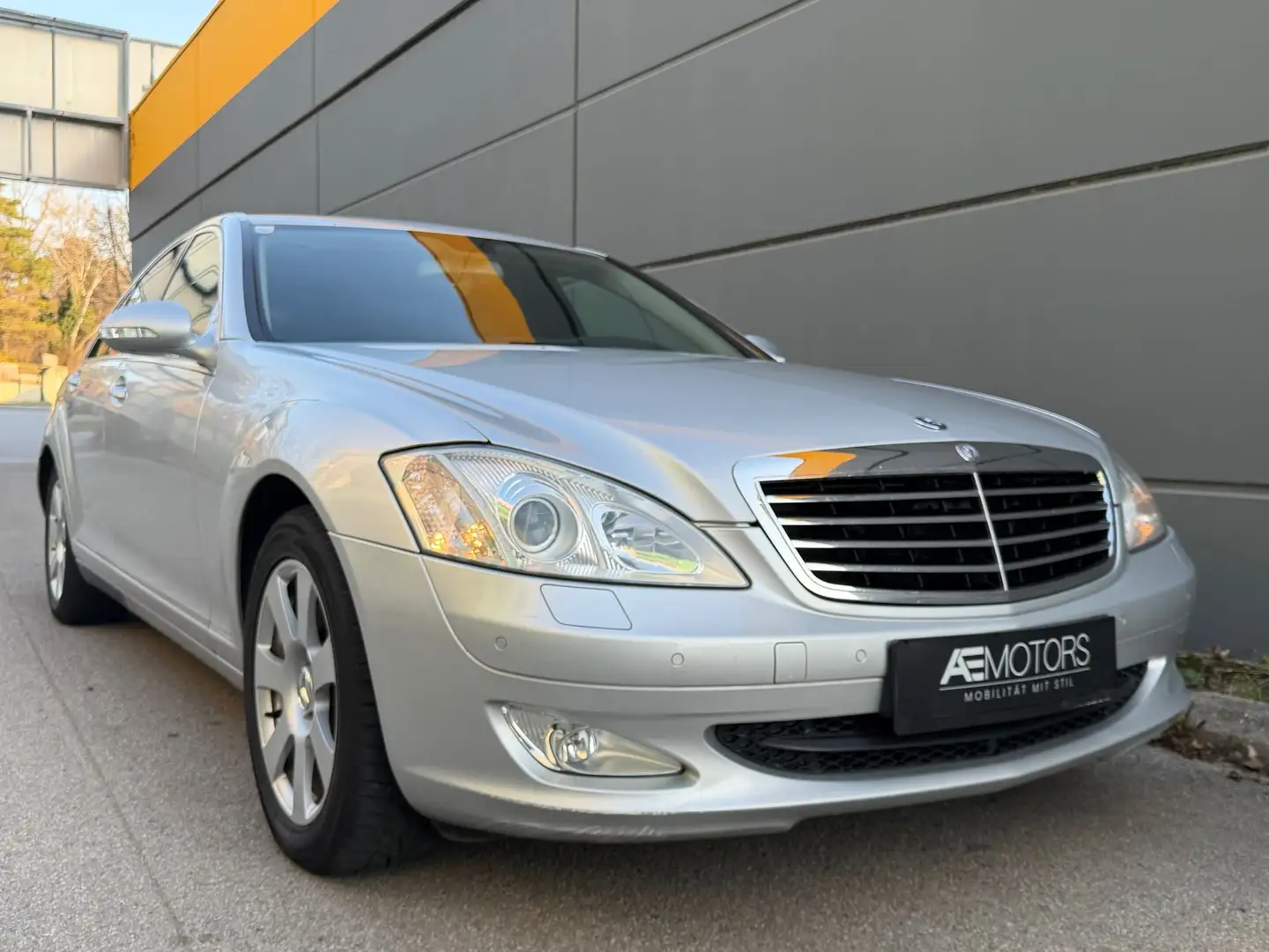 Mercedes-Benz S 320 CDI*XENON*LEDER*AIRMATIC*KLIMA*SITZHZG*KREDIT MÖG Grau - 1