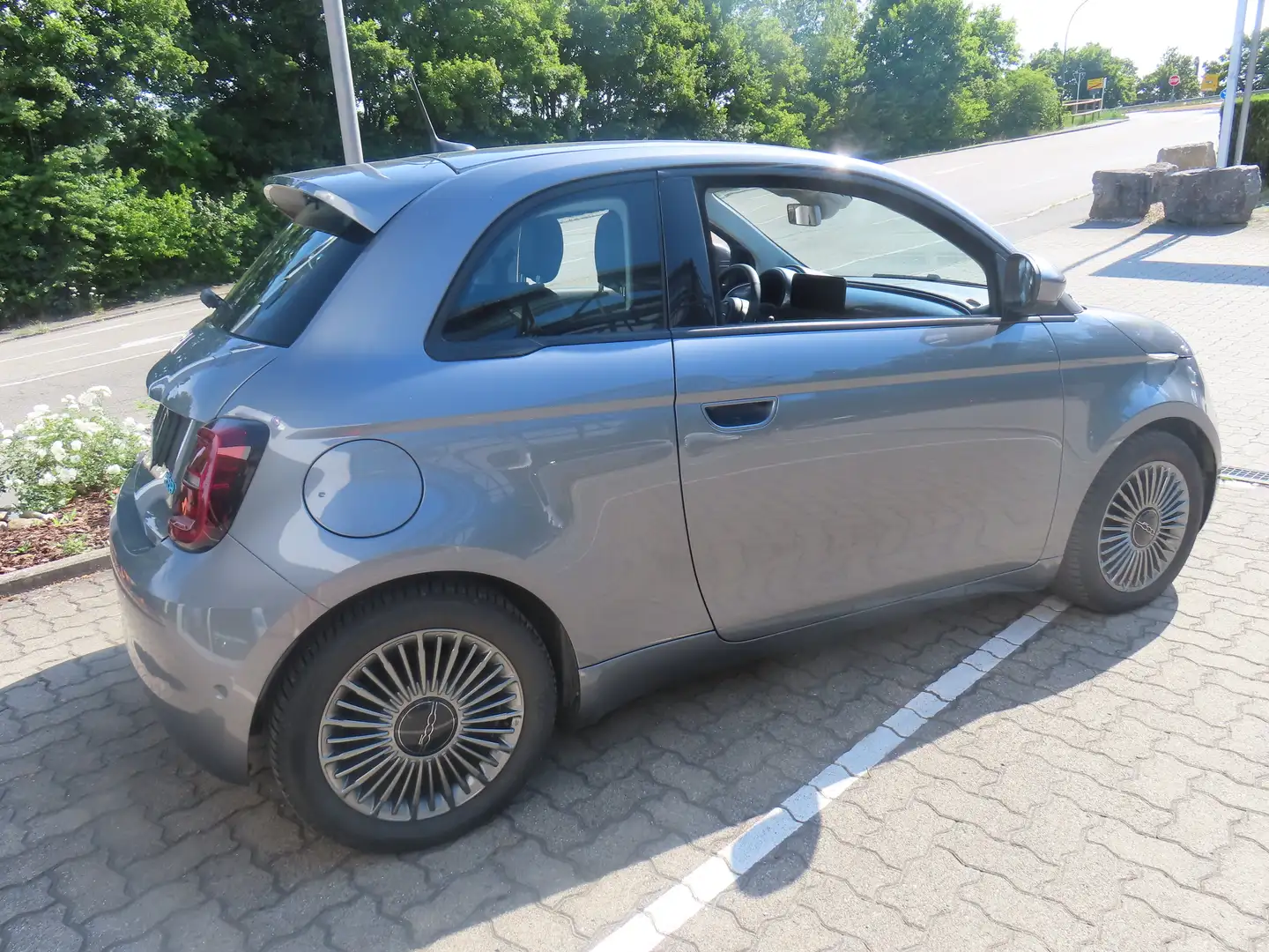 Fiat 500e Icon Akku 42,0 kWh Grau - 2