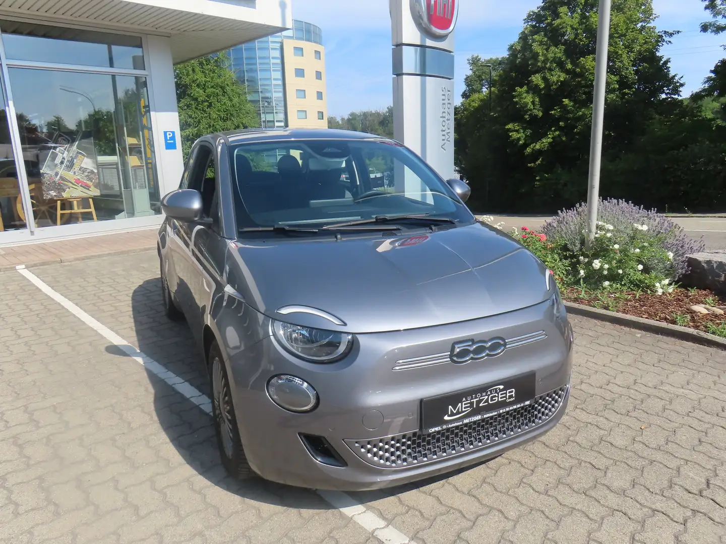 Fiat 500e Icon Akku 42,0 kWh Grau - 1