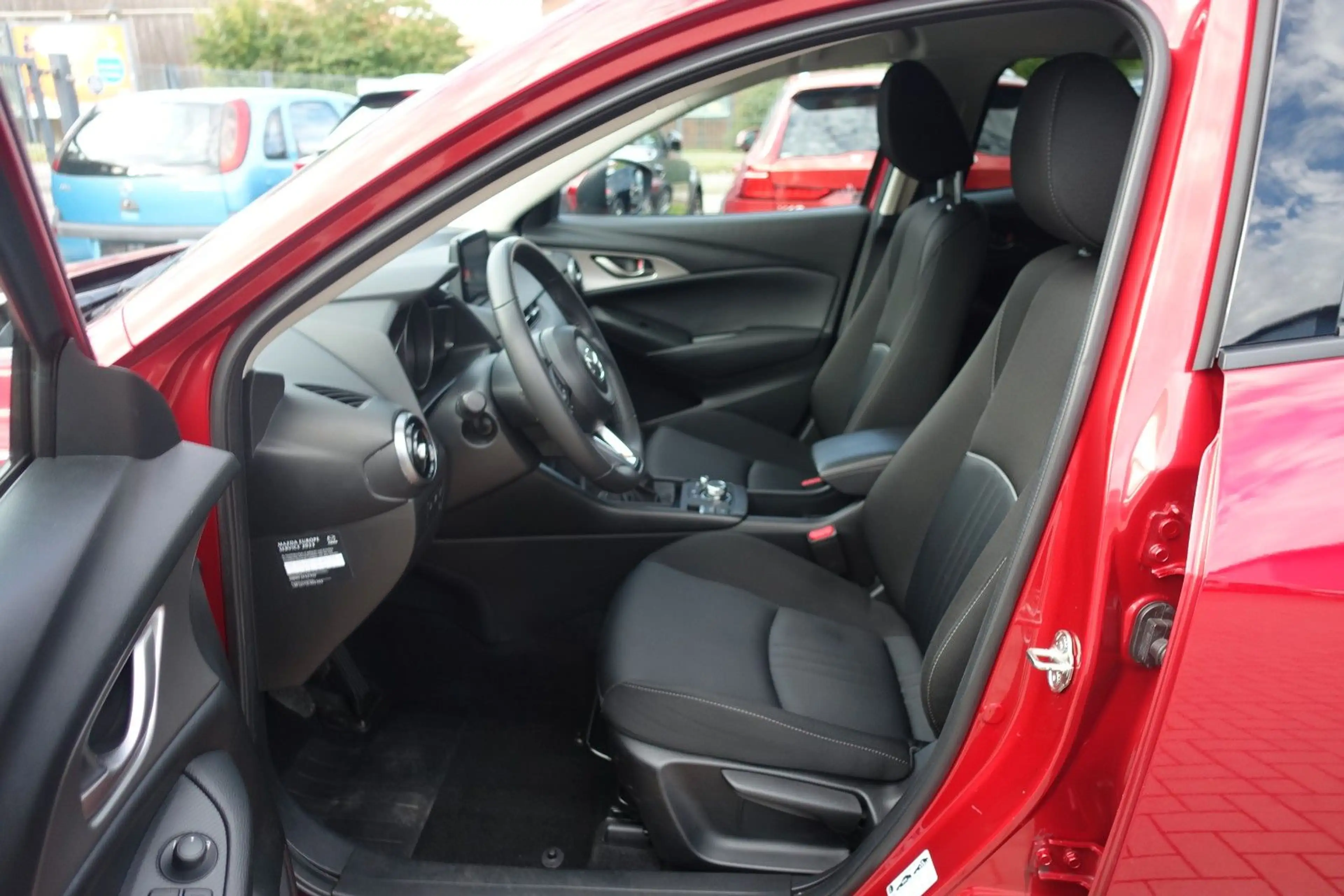 Mazda CX-3 Exclusive-Line*LED*AHK*ALU*66TKM* — photo 11