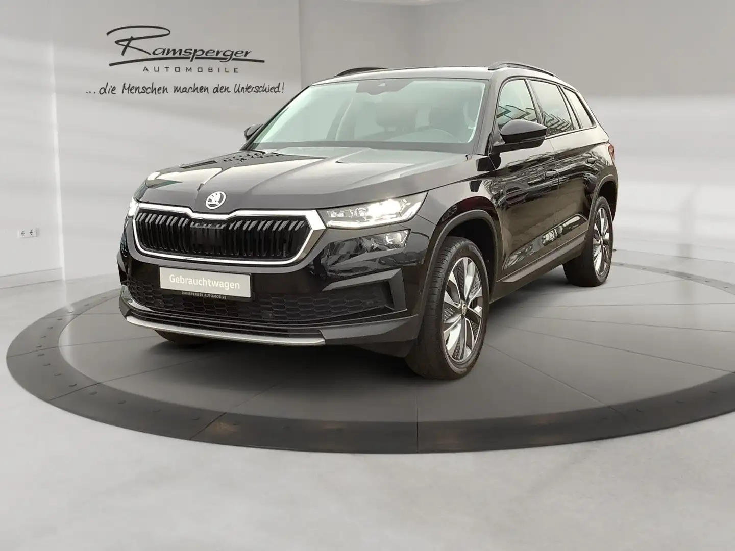 Skoda Kodiaq 2.0 TDI DSG Tour ACC Matrix Navi Standh. Schwarz - 2