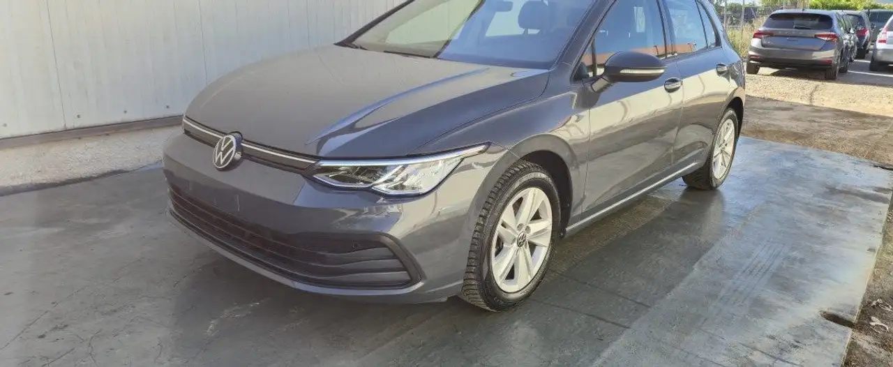 Volkswagen Golf Standard Model — photo 3