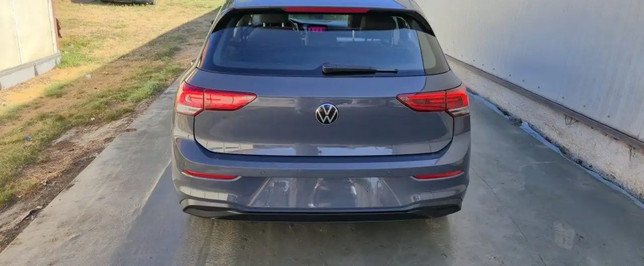 Volkswagen Golf Standard Model — photo 7