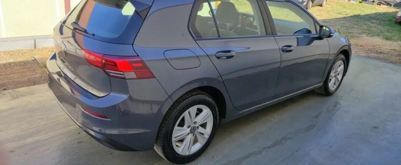Volkswagen Golf Standard Model — photo 4