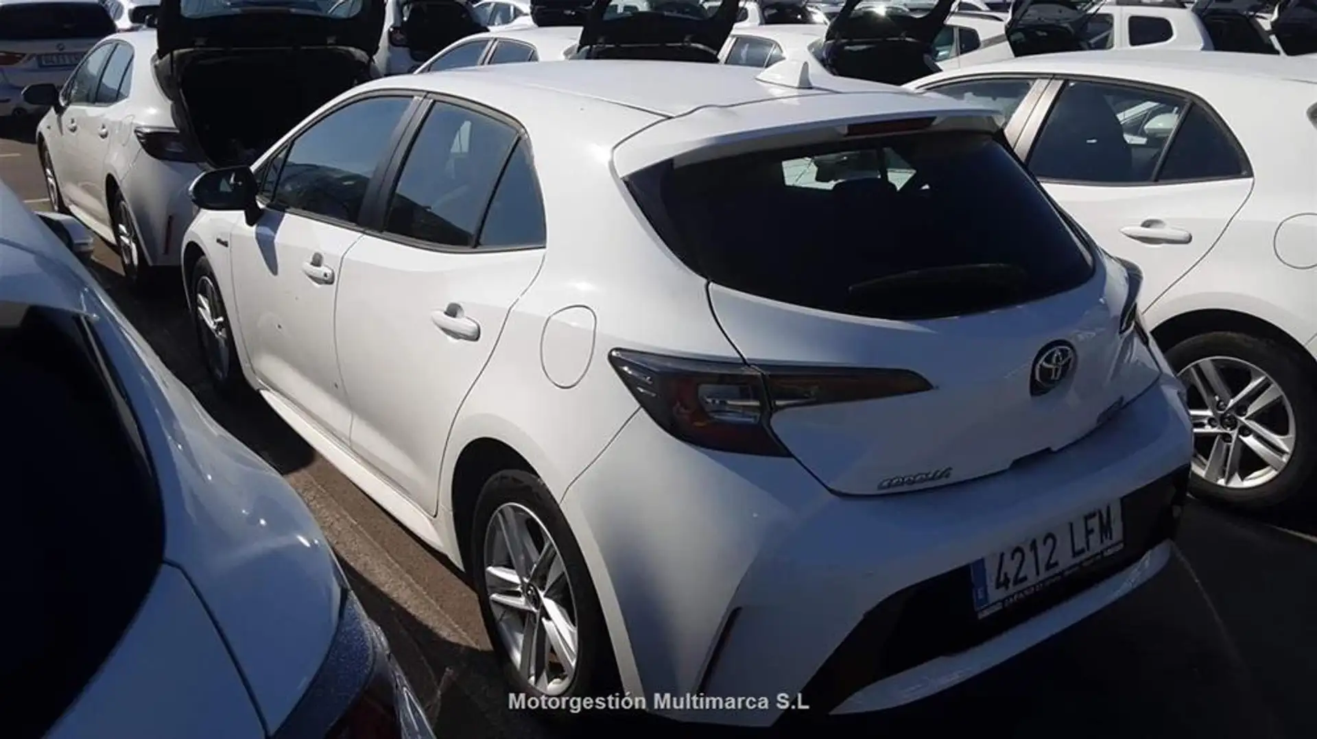 Toyota Corolla 1.8 125H ACTIVE E-CVT - 2