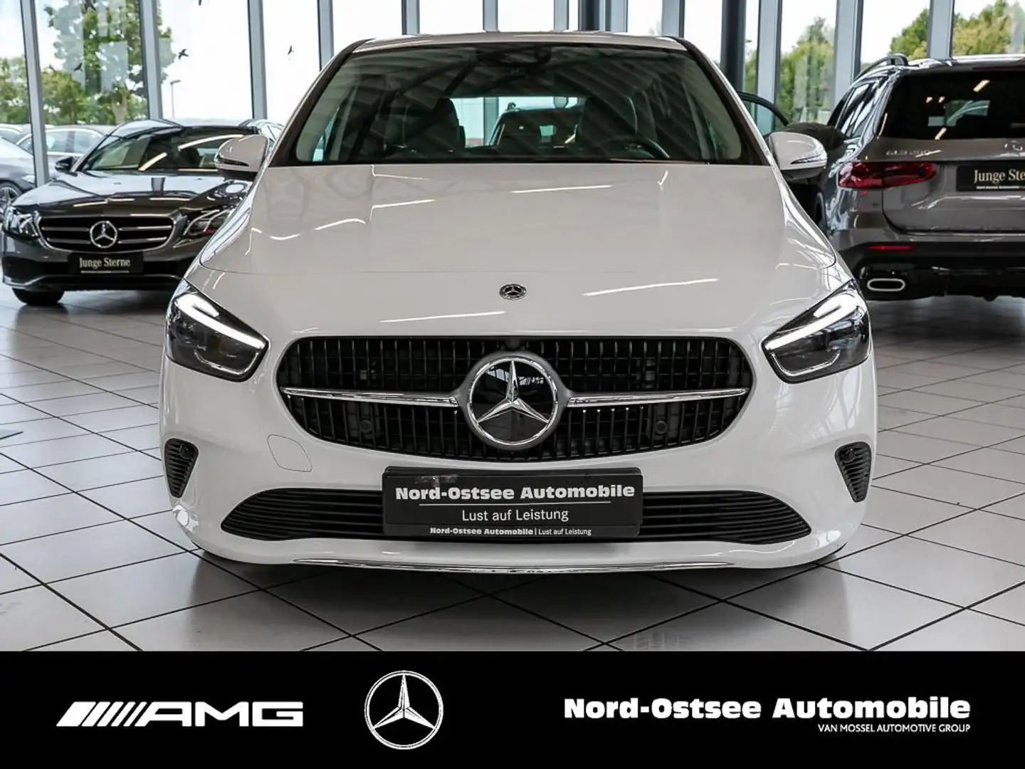 Mercedes-Benz B 200 PROGRESSIVE ADV. KEYLESS MULTIBEAM KAMERA Blanc - 2