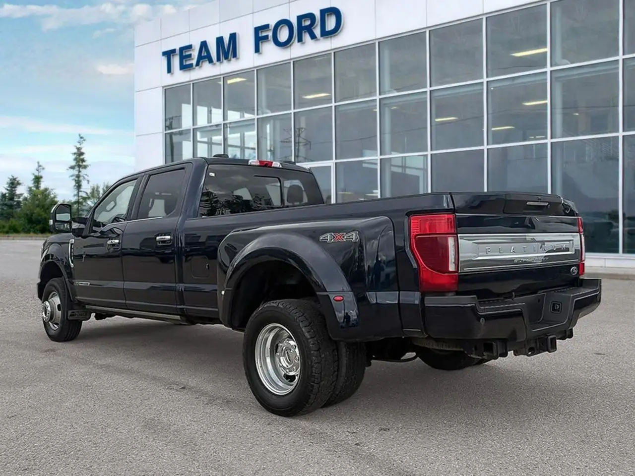Ford F 350 photo Ford F 350