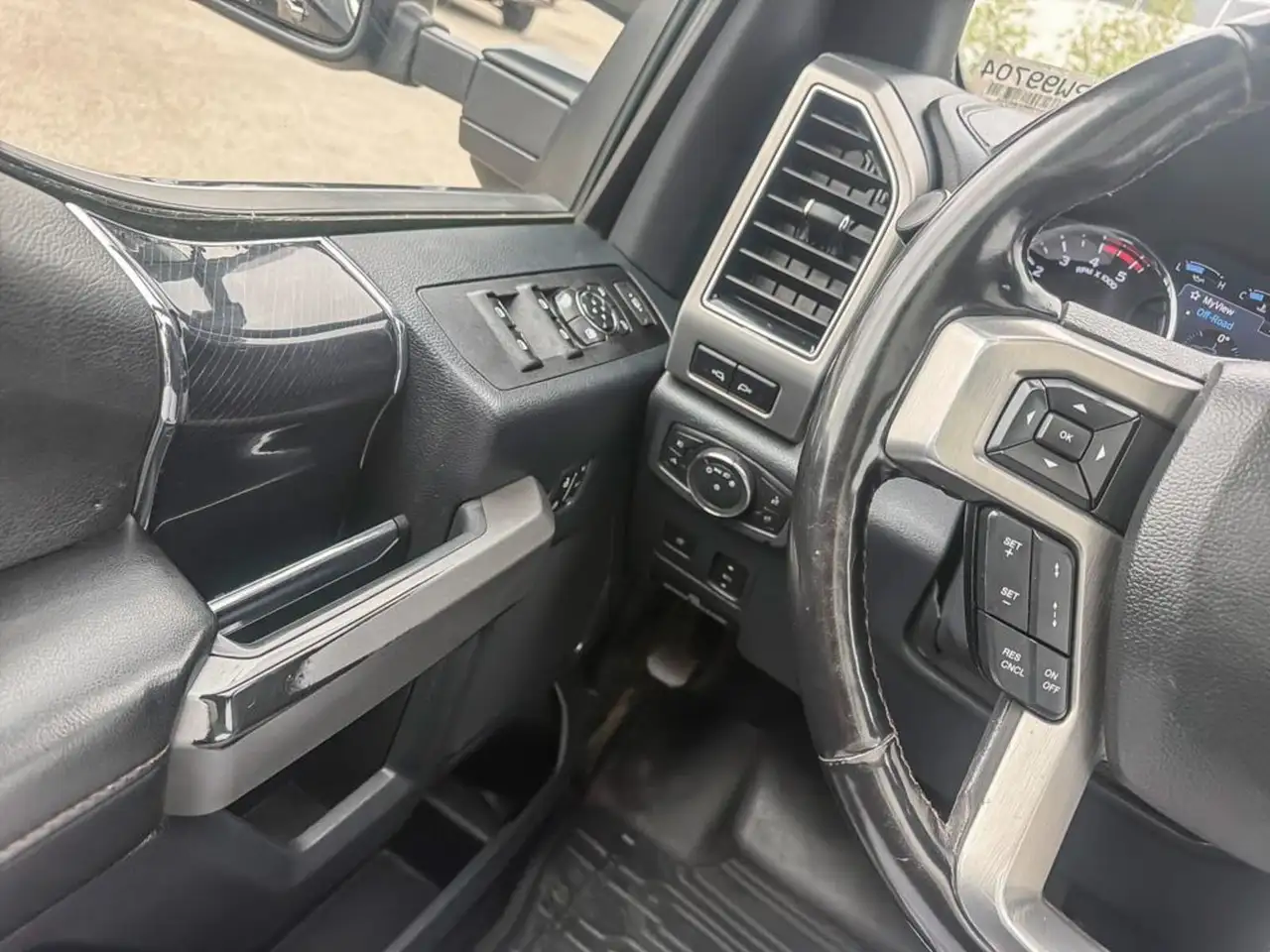 Ford F 350 photo Ford F 350