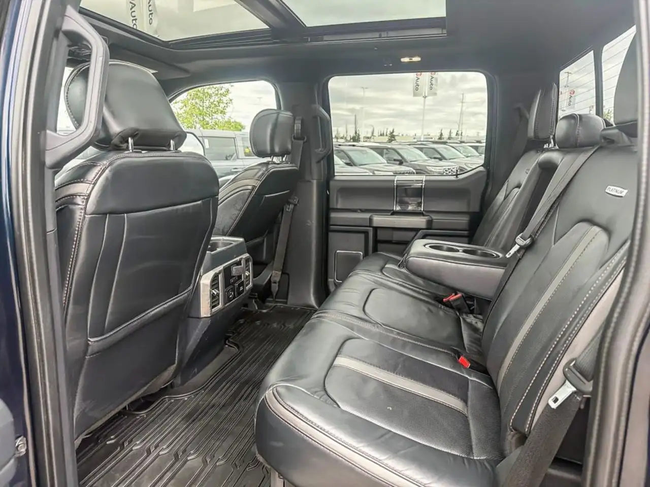 Ford F 350 photo Ford F 350