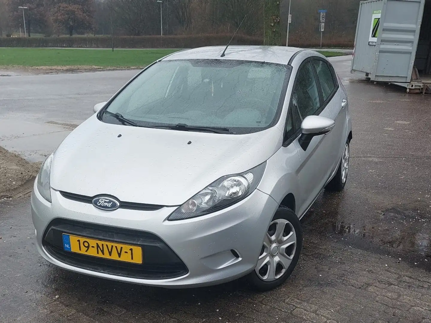 Ford Fiesta 1.25 Limited Zilver - 2