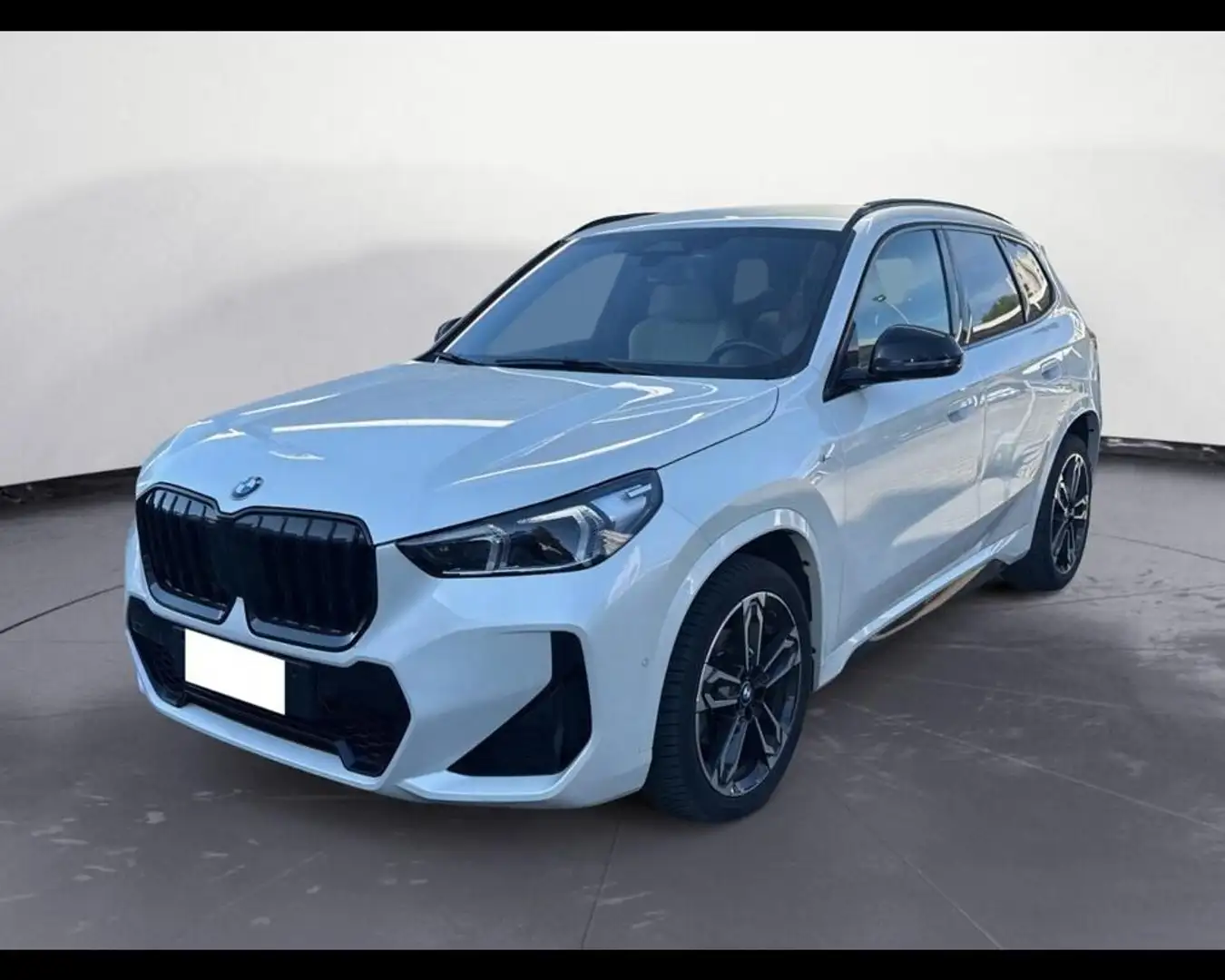 BMW X1 sdrive18d Edition Essence auto Blau - 1