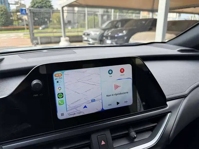 Lexus UX view 22