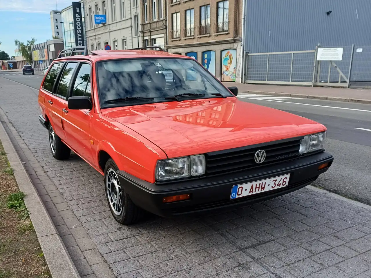 Volkswagen Passat 32B, foto 2