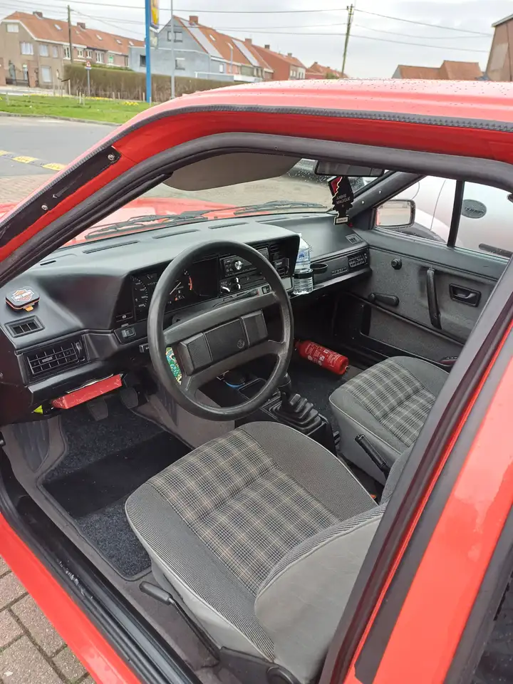 Volkswagen Passat 32B, foto 4