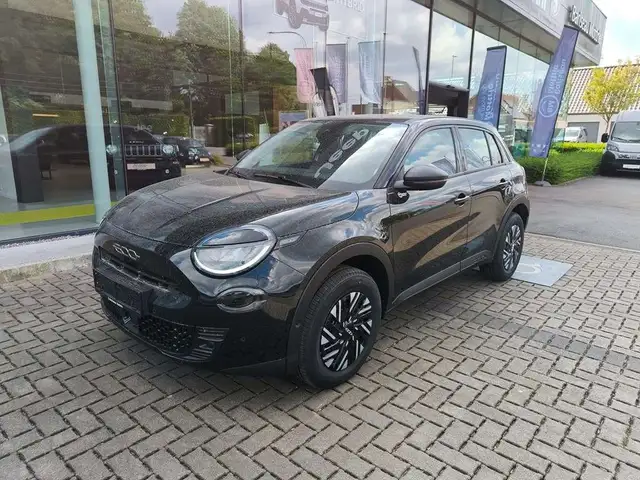 Fiat 600 HYBRID 145 HP *NAV 10,25 v