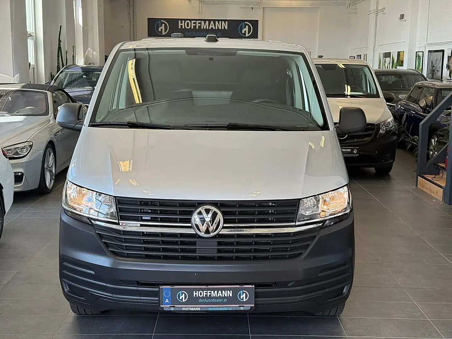 Volkswagen T6 Transporter T6 Kastenwagen LR 2,0 TDI 4Motion BMT DSG Silber - 2