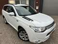 Mitsubishi Outlander 2.0 PHEV Instyle+ / Pano / Leder / Camera / PDC Blanco - thumbnail 13