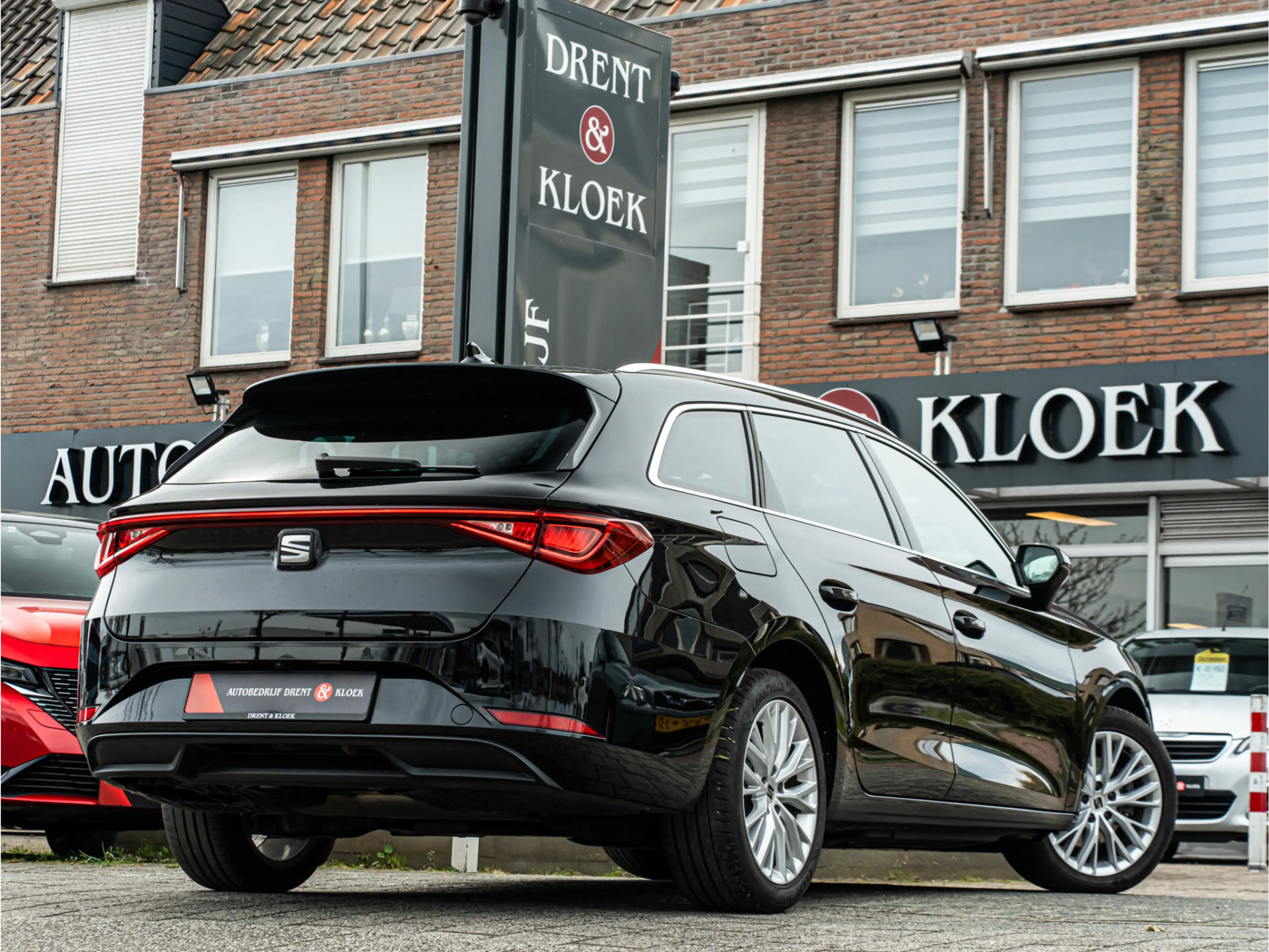 SEAT Leon e-Hybrid Sportstourer 1.4 TSI Xcellence eHybrid PHEV CAMERA — photo 19