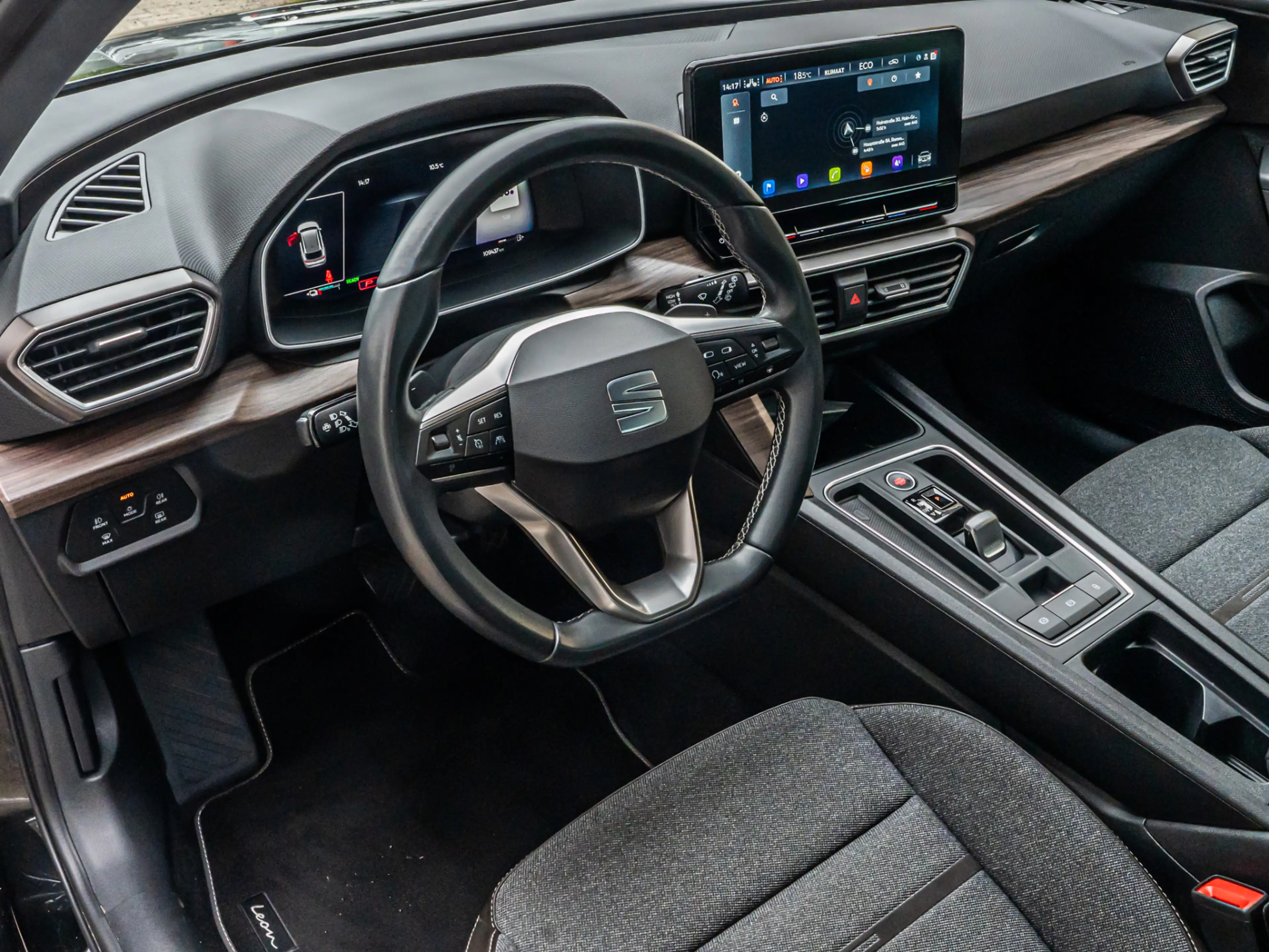SEAT Leon e-Hybrid Sportstourer 1.4 TSI Xcellence eHybrid PHEV CAMERA — photo 33