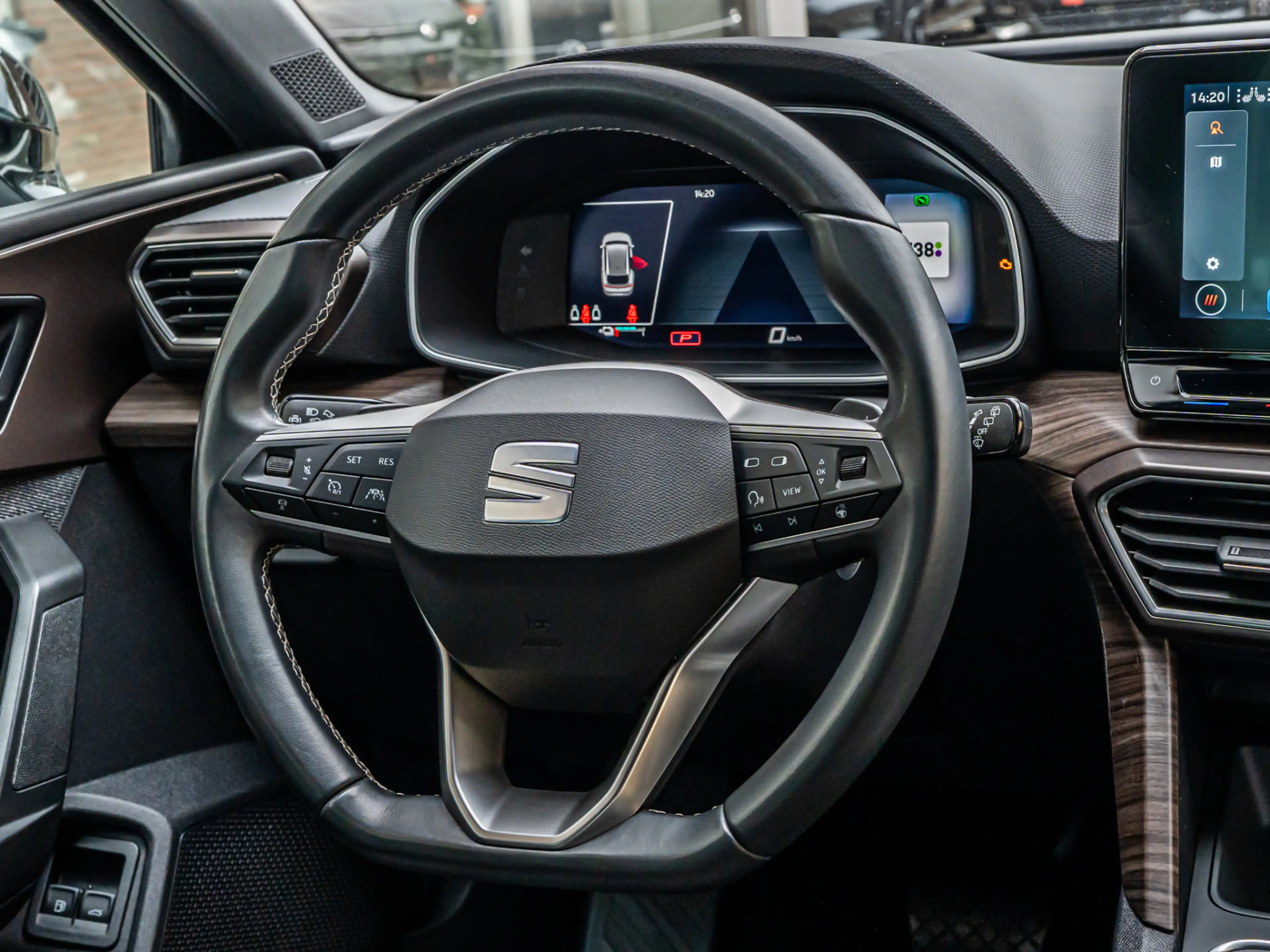 SEAT Leon e-Hybrid Sportstourer 1.4 TSI Xcellence eHybrid PHEV CAMERA — photo 10