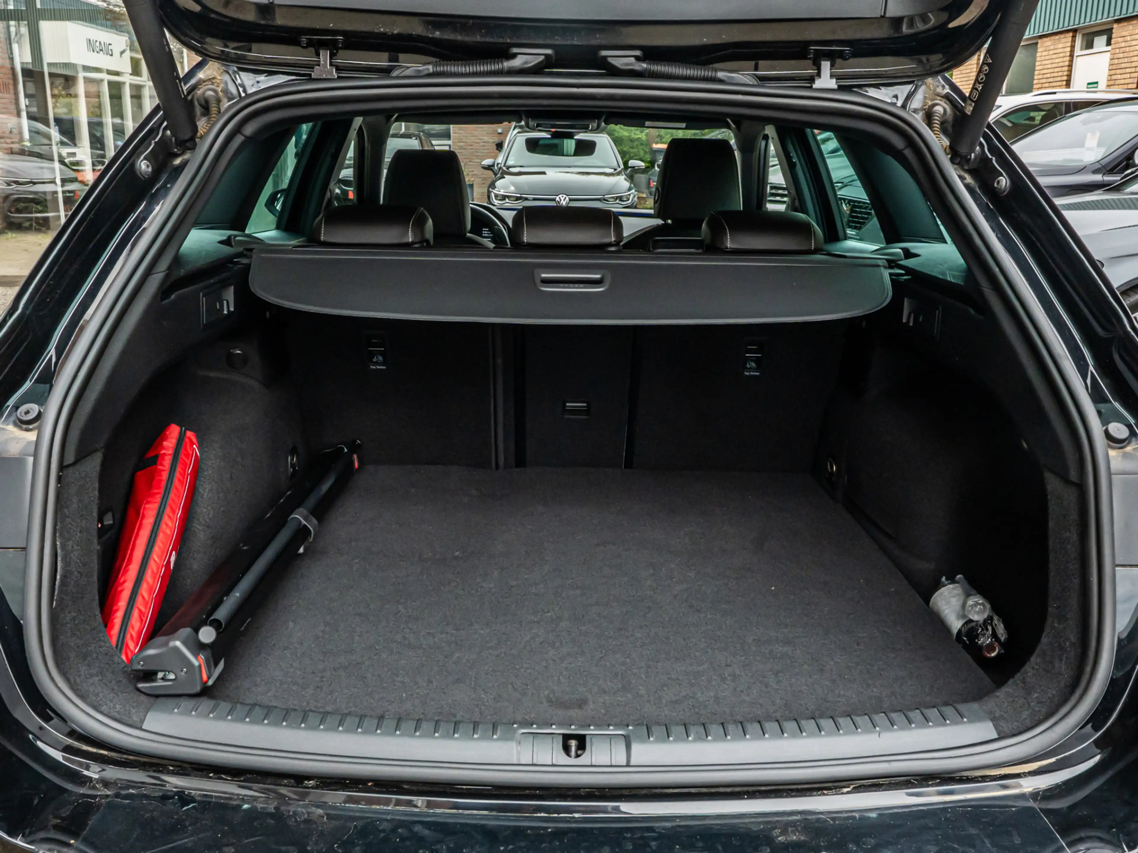SEAT Leon e-Hybrid Sportstourer 1.4 TSI Xcellence eHybrid PHEV CAMERA — photo 17