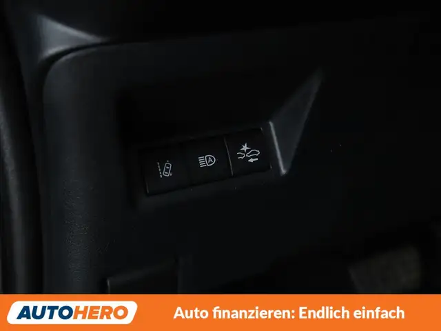 Toyota Yaris view 28