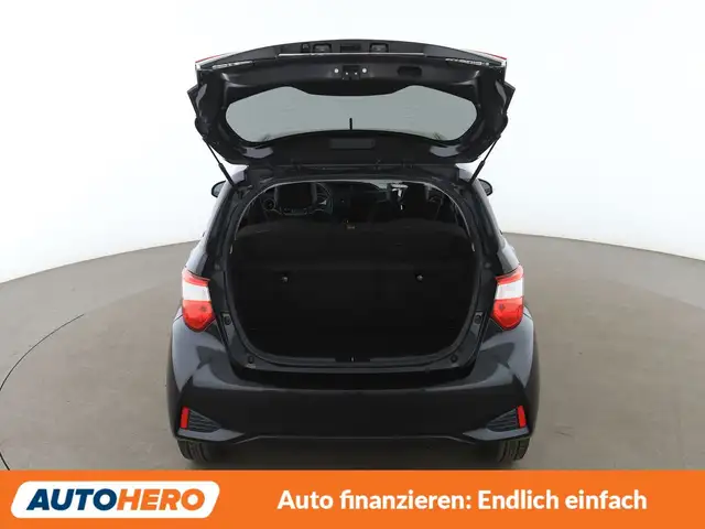 Toyota Yaris view 17